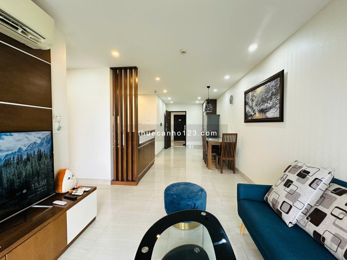 Giá chỉ 16tr - quá rẻ cho căn hộ Scenic Valley 2pn, có ban công, miễn phí gửi xe, tiện ích cao cấp