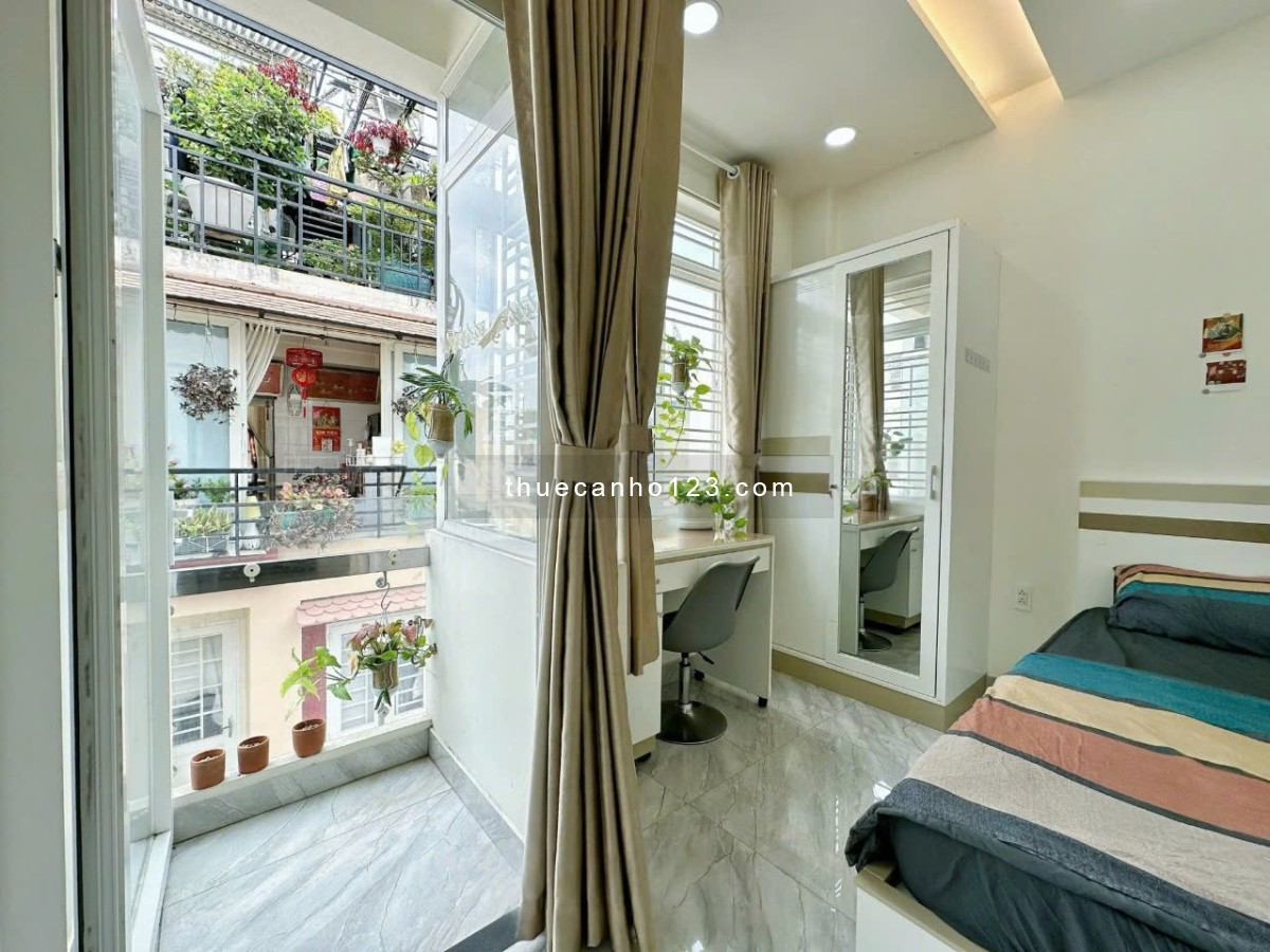 CHDV 1Pn+ Bancony Ngay Công Viên Lê Văn Tám, Chợ Tân Định Q1