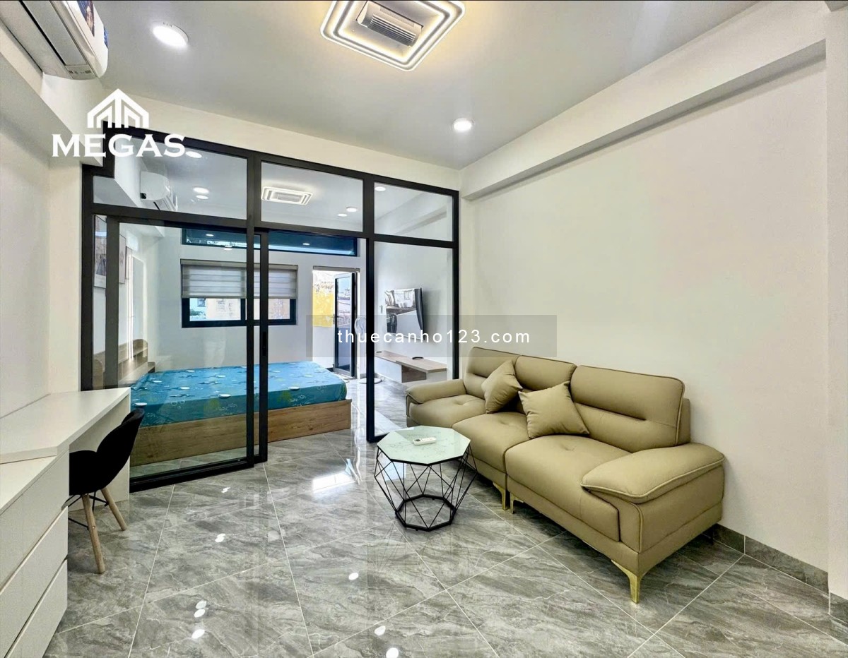 Khai trương căn hộ giá tốt - 1PN ban công - Thang máy - Cạnh vòng xoay Dân Chủ, Cao Thắng