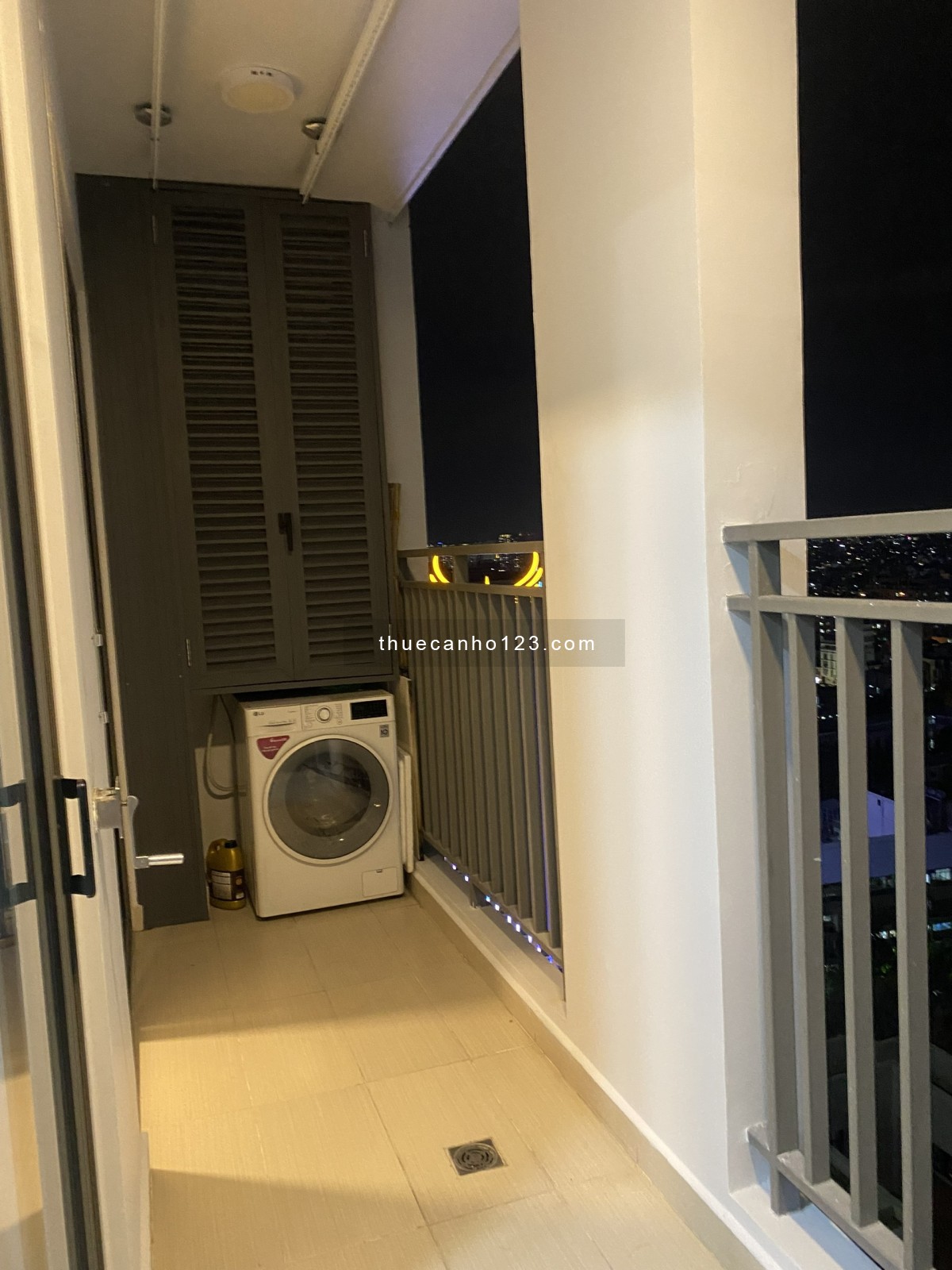 Cho thuê căn hộ Newton Residence 2 Phòng ngủ, Nội thất cao cấp, Giá 19Tr/ tháng