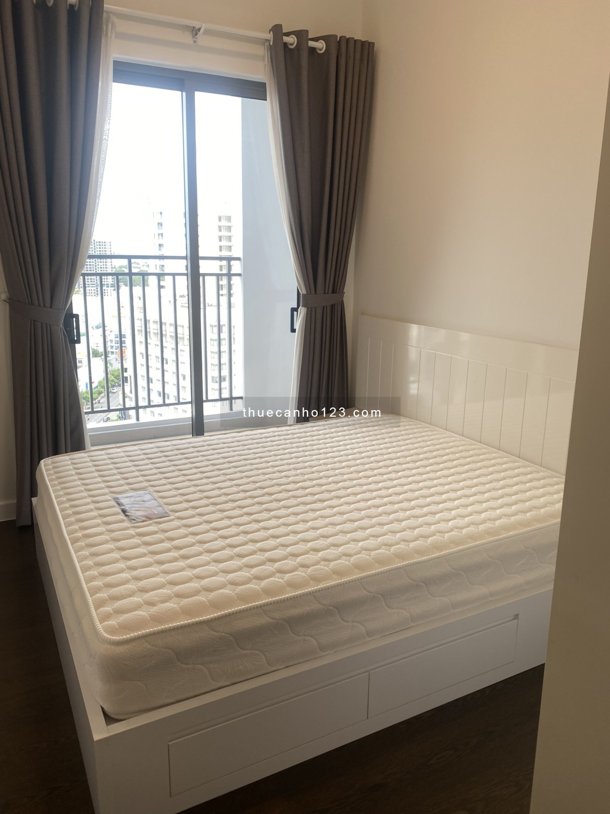 Cho thuê căn hộ Newton Residence 2 Phòng ngủ, Nội thất cao cấp, Giá 19Tr/ tháng