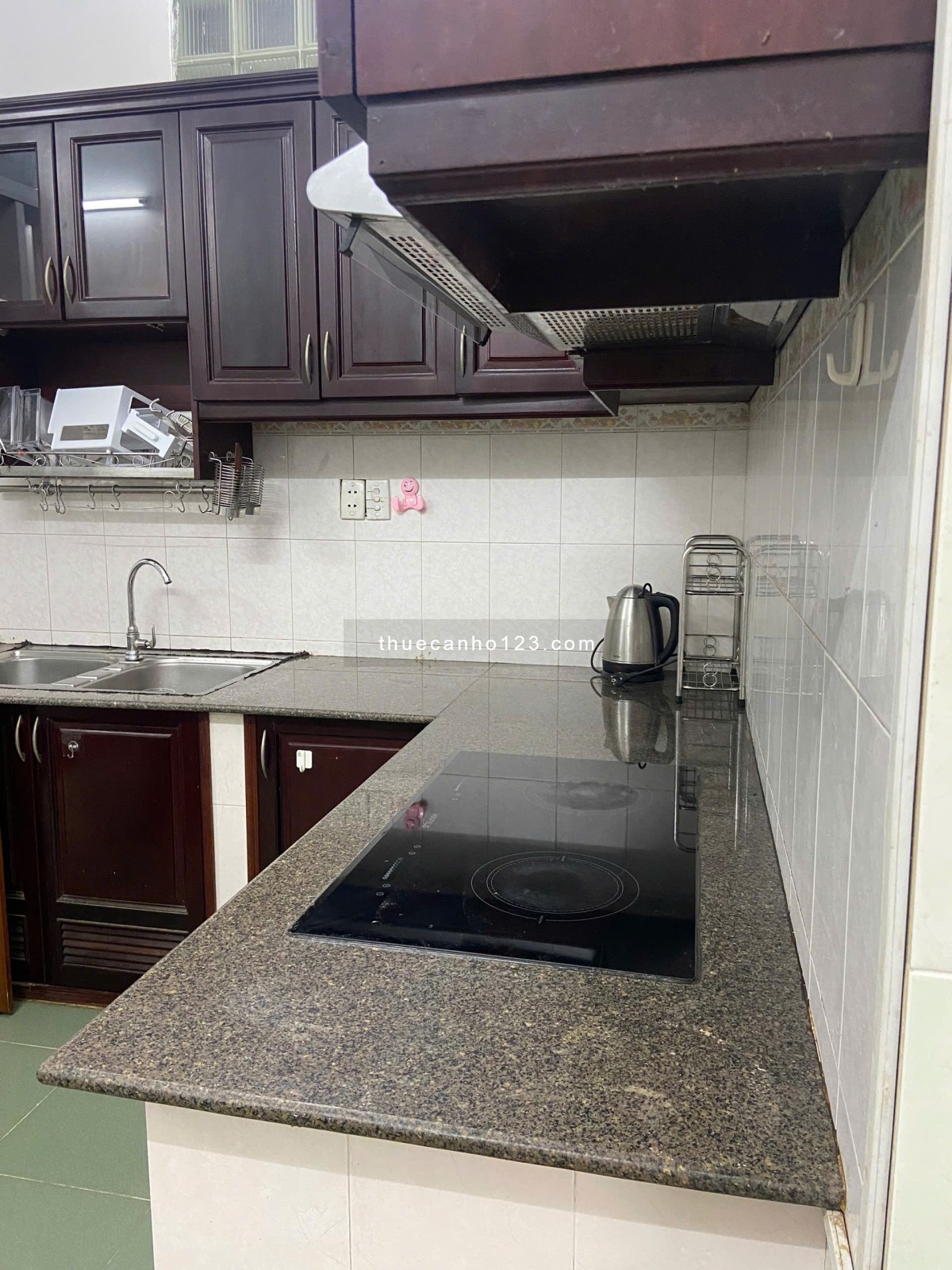 Cho thuê căn hộ 35m2 tại 8/19A Đinh Tiên Hoàng, P.Đa Kao, Quận 1, giá 7tr/tháng, 1pn