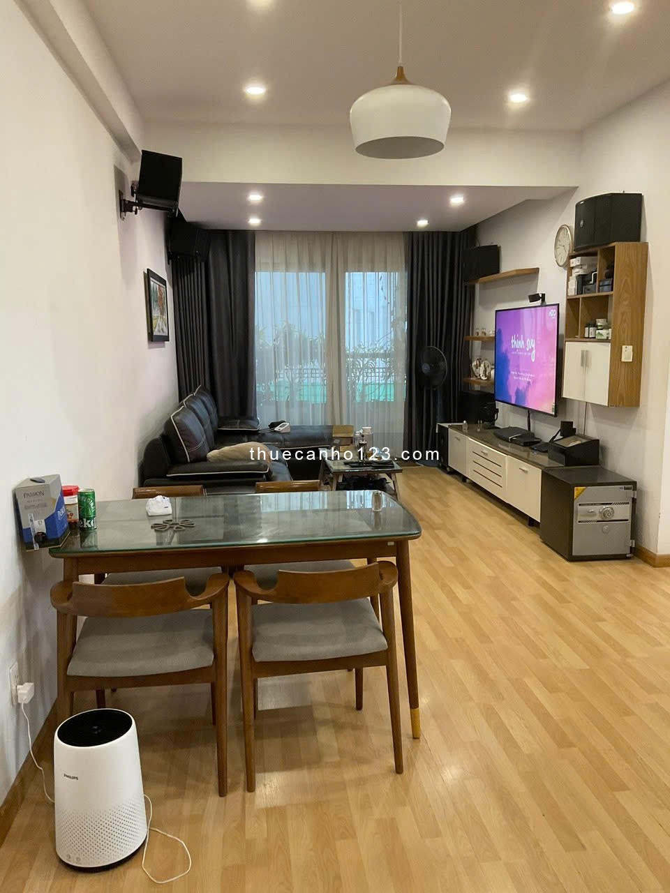 Cần cho thuê chung cư 155 Nguyễn Chí Thanh, Quận 5, DT: 65m2 - 2PN - Giá thuê: 12,5 tr/tháng