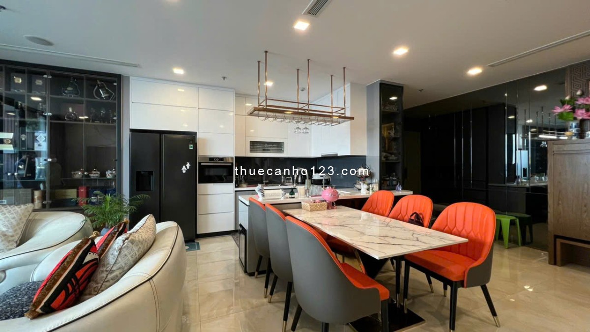 Cho Thuê Căn Hộ Vinhomes Golden River 4PN, 3WC — Diện Tích Rộng, Full Nội Thất Cao Cấp!