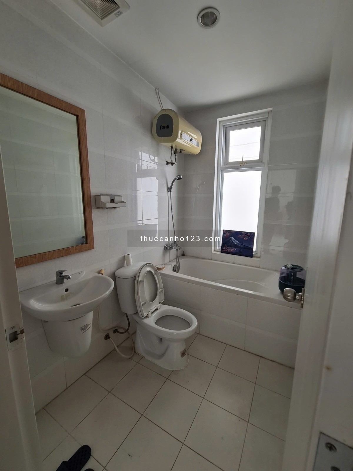 Chuyển nơi làm cần cho thuê lại Căn Hộ Terra Rosa 69m2 full nội thất giá 6,5 Tr/thang