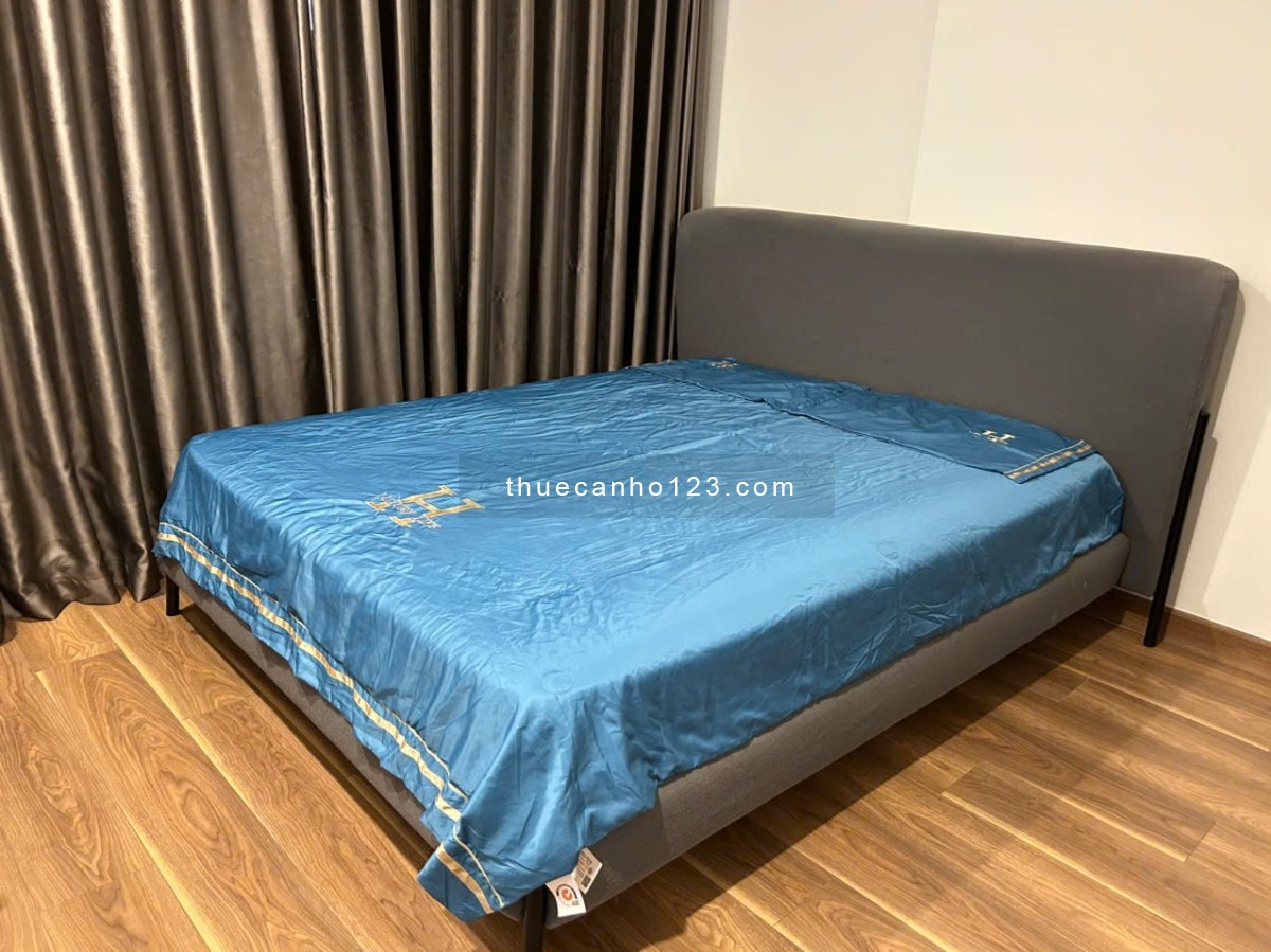 Cho thuê căn hộ 3 phòng ngủ Q7 Riverside, Đào Trí, Quận 7