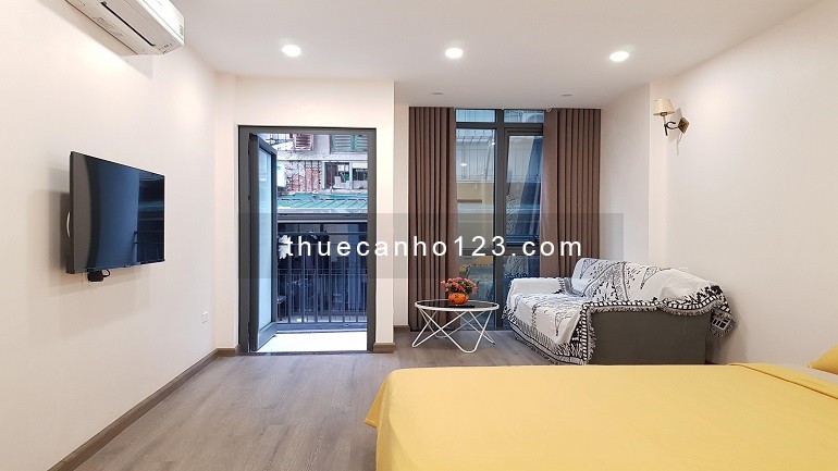 Cho thuê căn hộ đẹp giá rẻ tại Ngọc Hà, Ba Đình, 50m2, 1PN, đầy đủ nội thất hiện đại