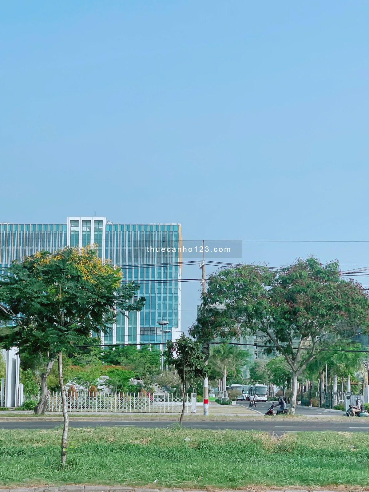 Căn hộ sinh viên giá rẻ - Phòng mới như hình 100% sau lưng ĐH Văn Hiến và kế bên ĐH Kinh Tế HCM