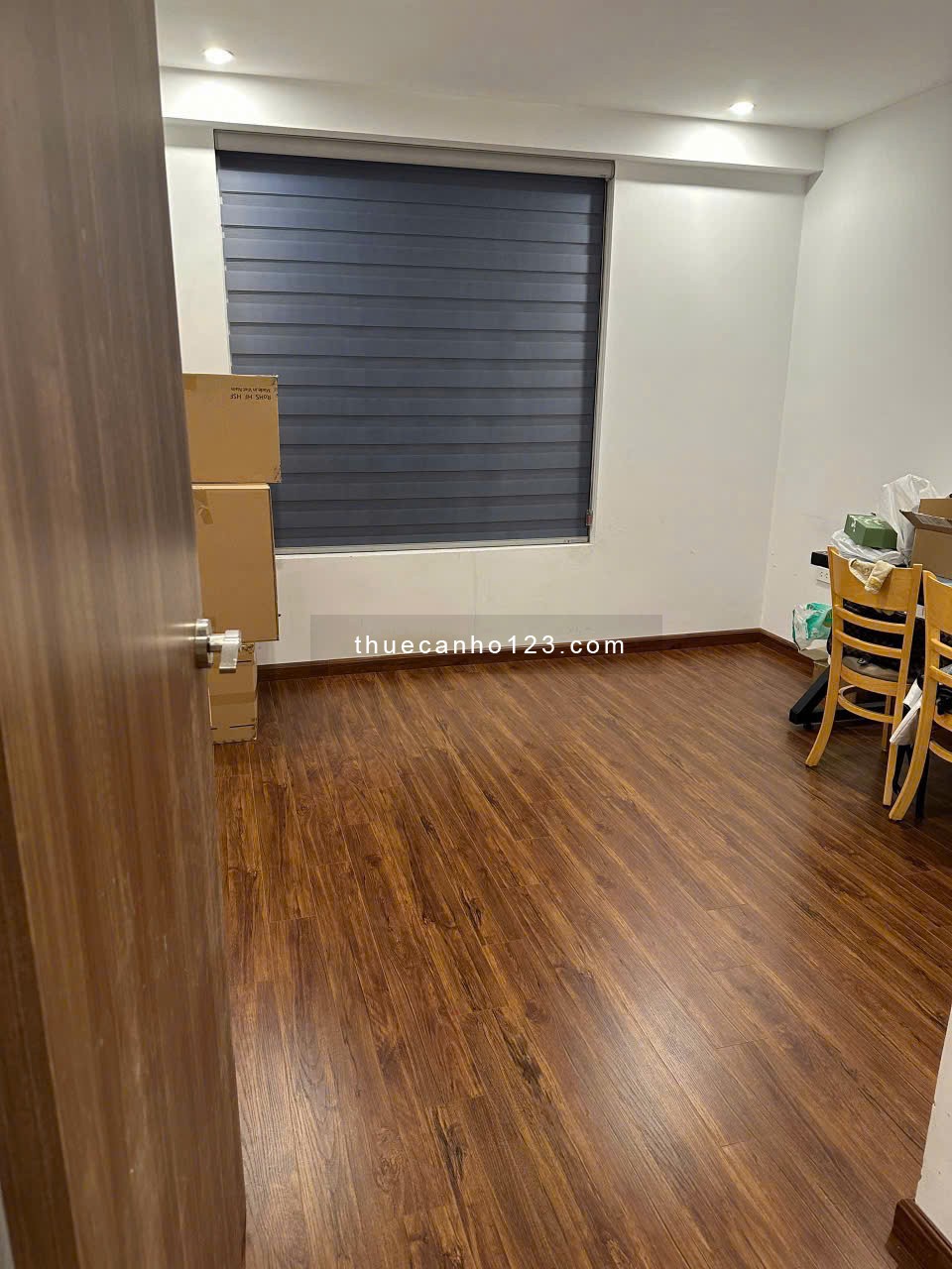 Cho thuê căn 2 ngủ đủ đồ chung cư Sky Central 176 Định Công Hà Nội