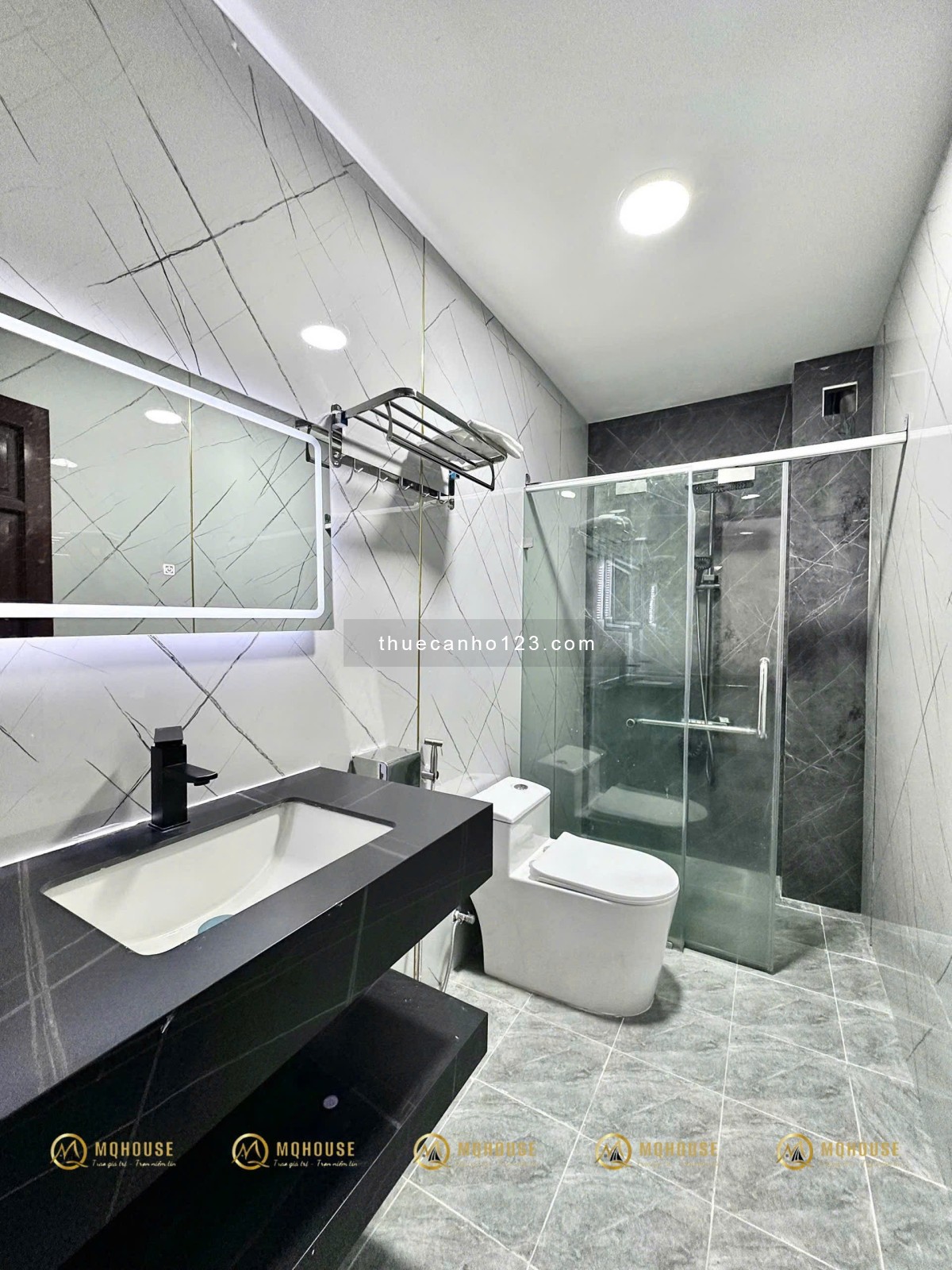 Căn Hộ Full Nt Máy Giặt Riêng Gần Trường ĐH Sài Gòn, Nowzone, Từ Dũ Q1