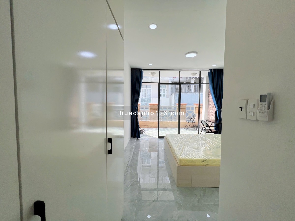 Căn hộ mới – Nhiều phòng – Máy giặt riêng – Đầy đủ nội thất – Dọn vào ở ngay