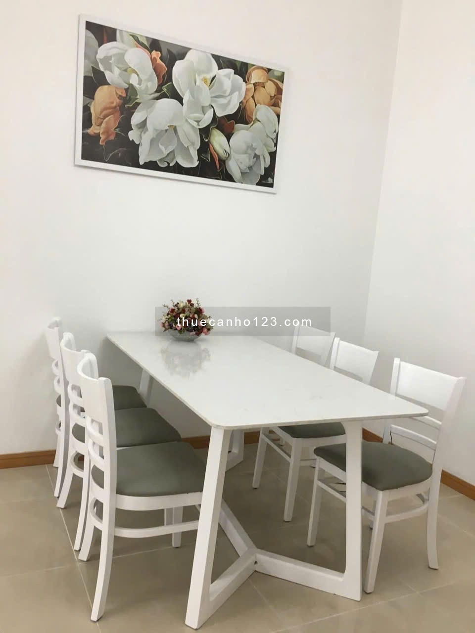 Cho thuê căn hộ Saigon Pearl, 3 phòng ngủ, nội thất cao cấo giá 27 triệu/tháng