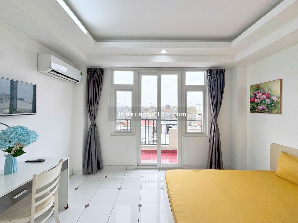 Căn hộ DV 2PN gần Lotte Mart Tân Bình, nằm ở mặt tiền Phạm Văn Hai