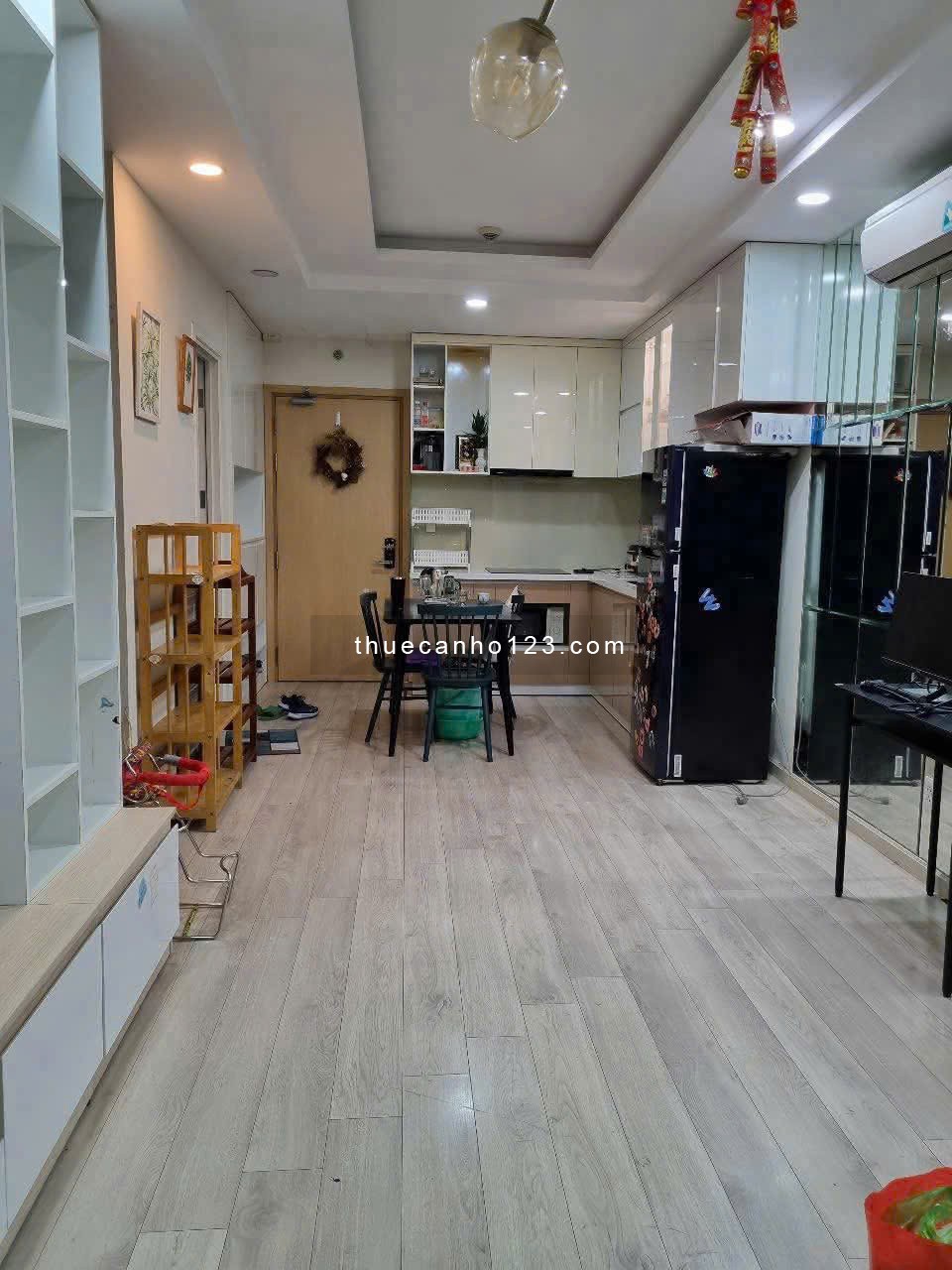 chung cư Sky Center, P2, Tân bình có 2p ngủ, 71m2, 15tr/th