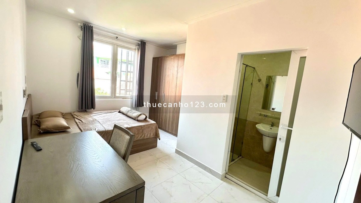 Chung cư Khải Hoàn, Lạc Long Quân, p5, Q11: 95m2, 2p ngủ, NT, 13tr/th