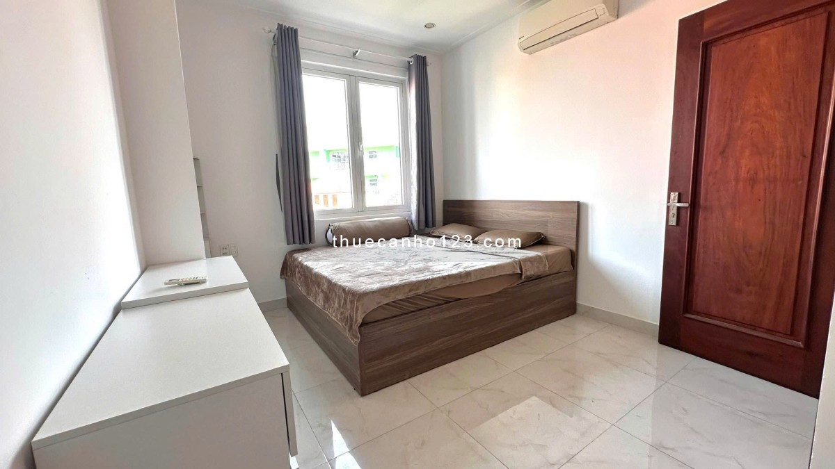 Chung cư Khải Hoàn, Lạc Long Quân, p5, Q11: 95m2, 2p ngủ, NT, 13tr/th