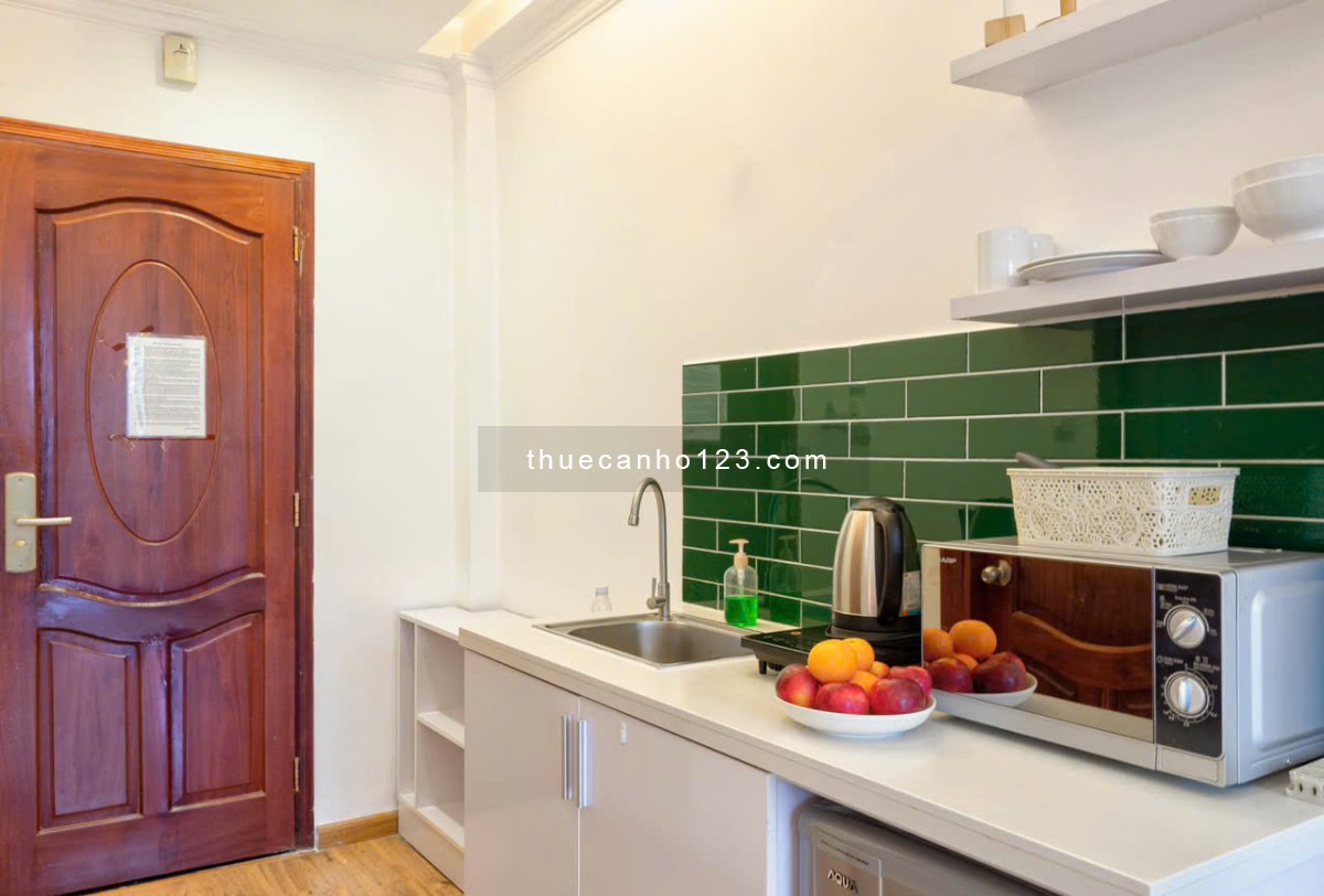 Căn Hộ Quận 1, Tách bếp 45m2, Ban công lớn, Cho nuôi pet, Gần VLU, Bùi Viện, Phố Đi Bộ Nguyễn Huệ
