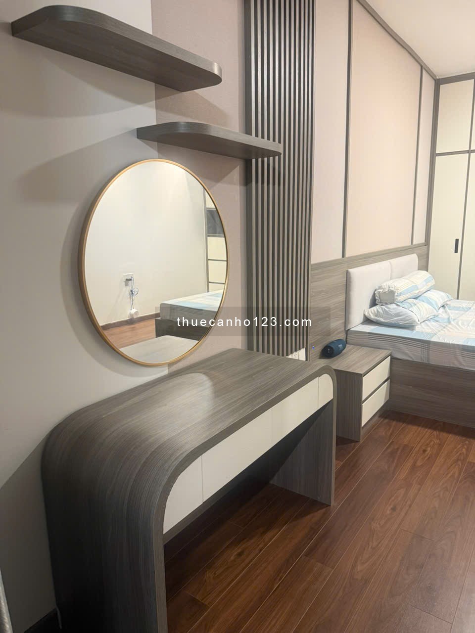 Cho Thuê 2PN Full Nội Thất Cao Cấp Chỉ 14.5tr - Free PQL 18 Tháng Tại Akari City