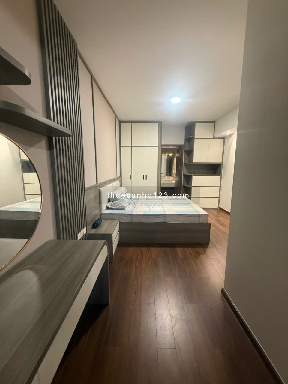 Cho Thuê 2PN Full Nội Thất Cao Cấp Chỉ 14.5tr - Free PQL 18 Tháng Tại Akari City