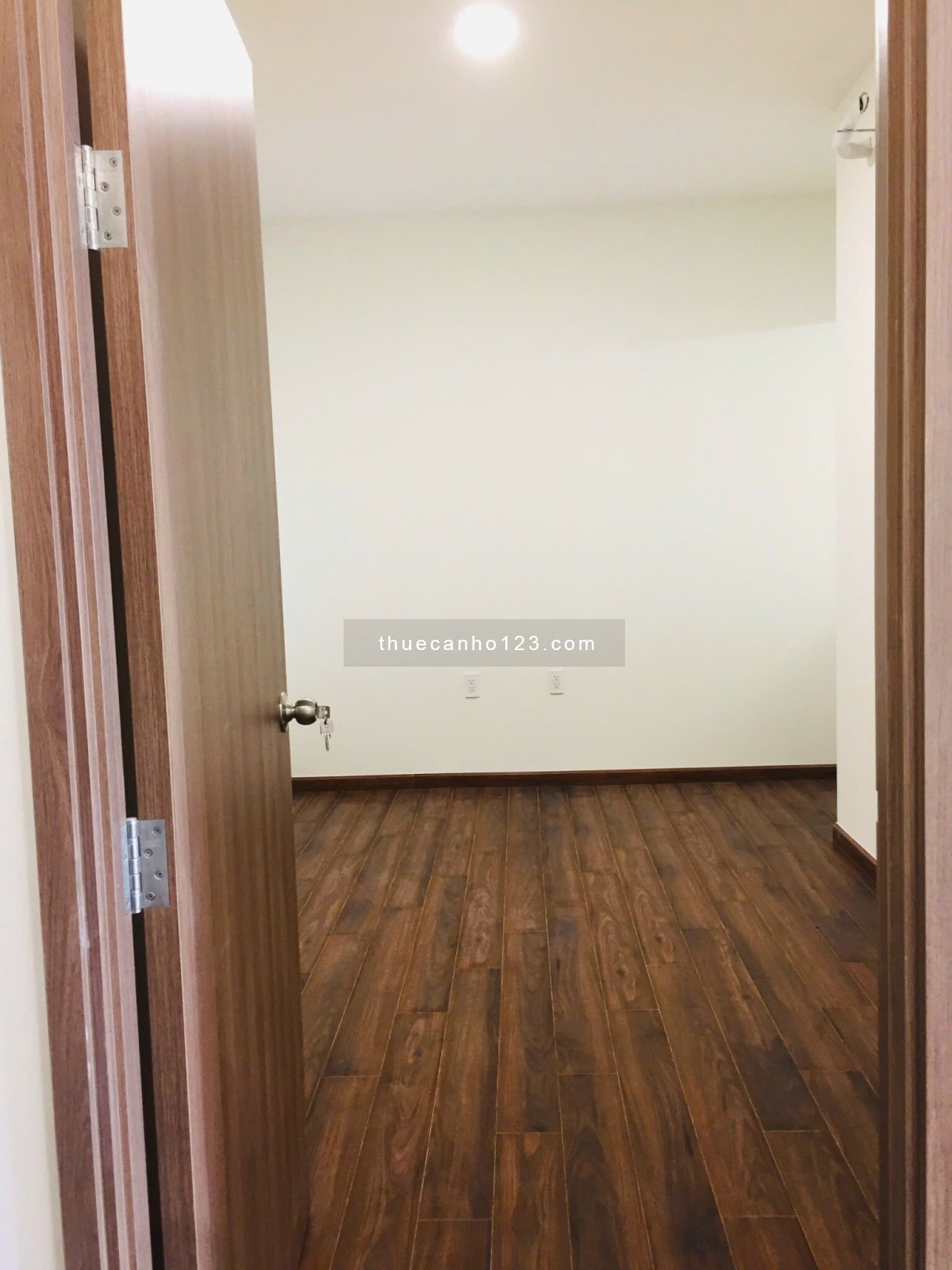 Cho Thuê 2PN 2WC 75m² Có Nội Thất, Chỉ 8tr Tại Akari City
