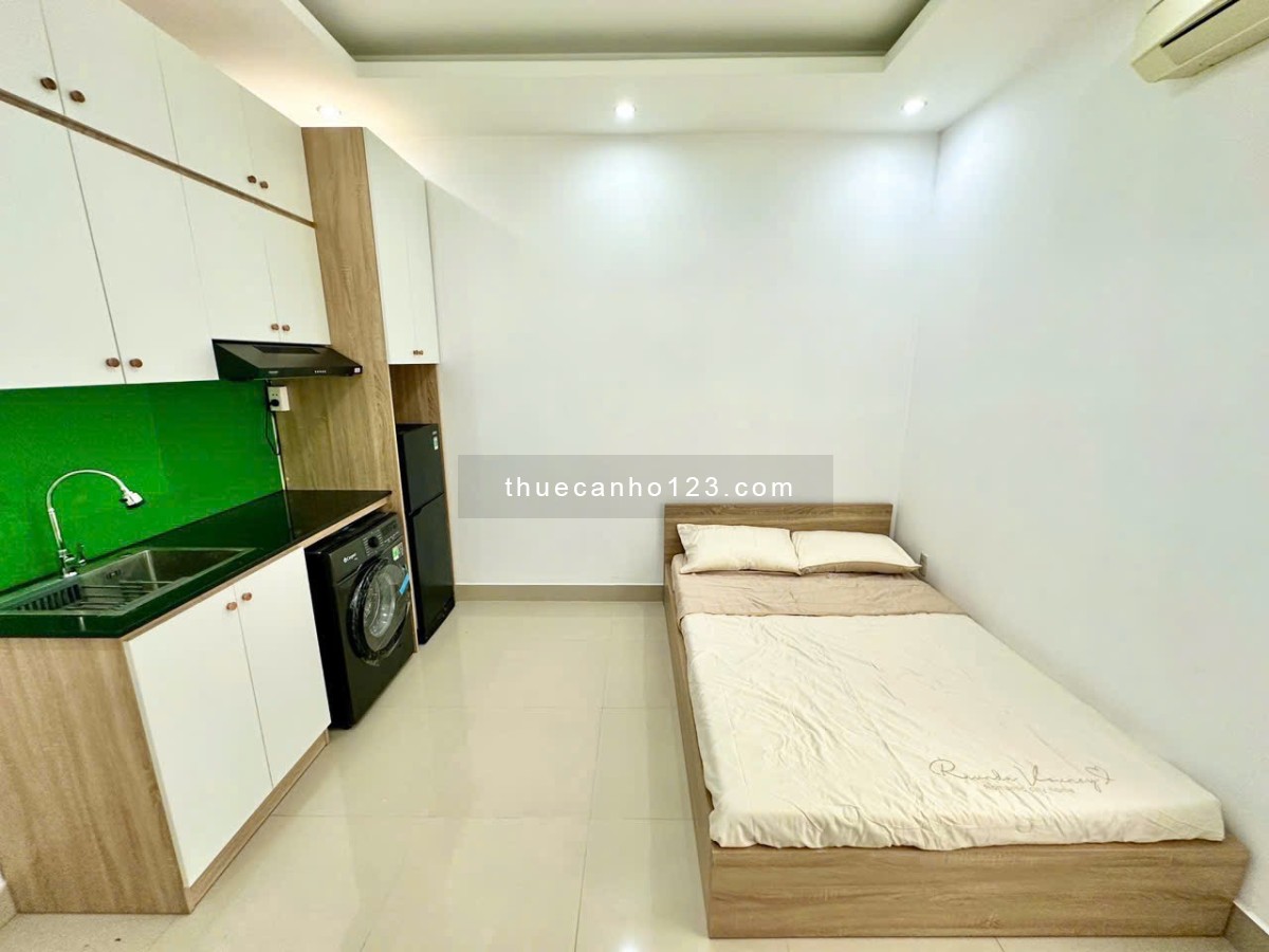 Căn Hộ Nguyễn Gia Trí, Bình Thạnh, Full nội thất, cửa sổ thoáng, Máy giặt riêng, Gần ĐH Hutech