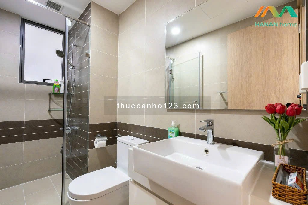 Cần Cho Thuê 3 Phòng ngủ River Gate nội thất đẹp view đẹp Quận 4
