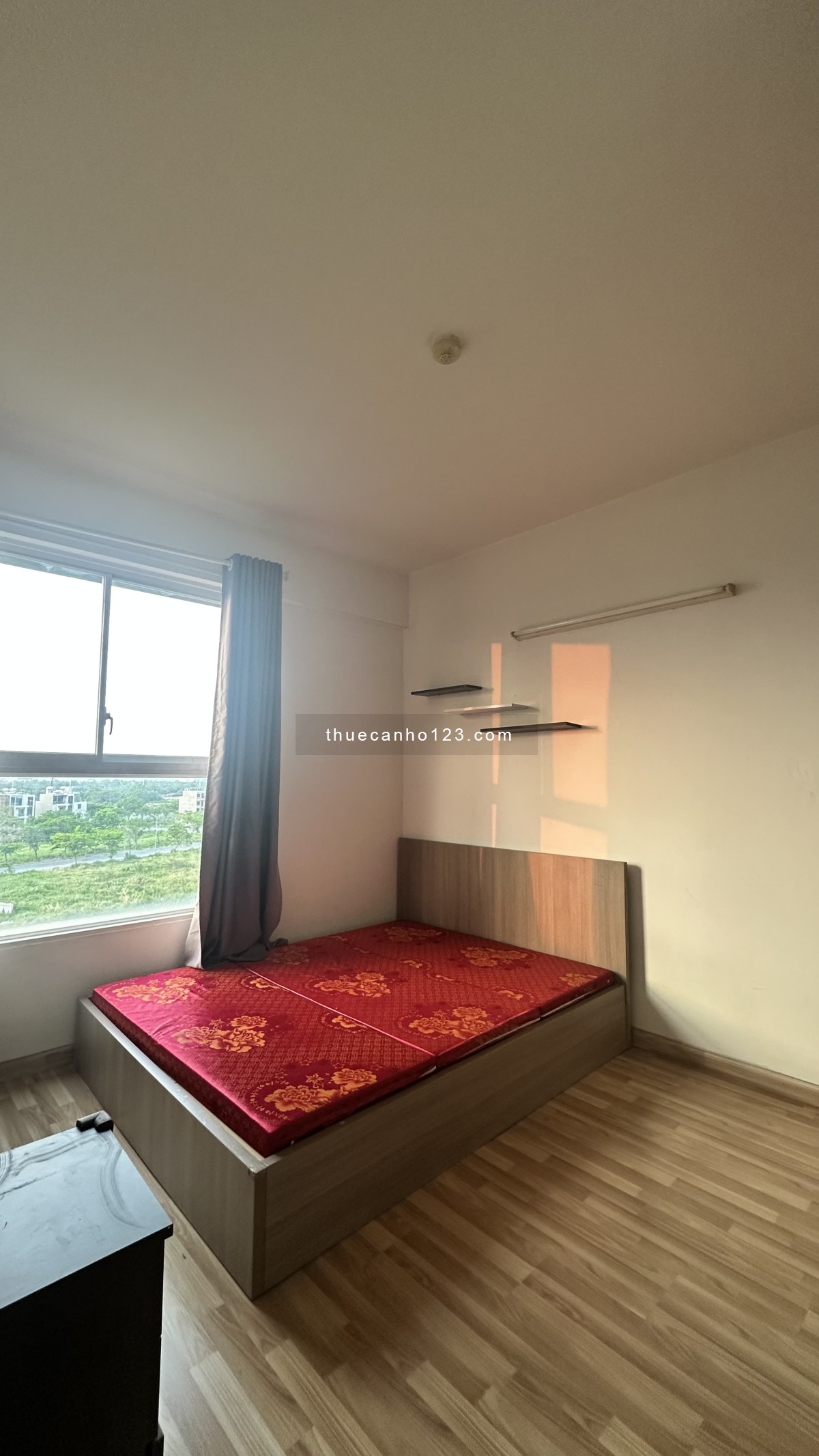 Cho thuê gấp căn hộ 2pn-1wc full nội thất xách vali vào ở ngay