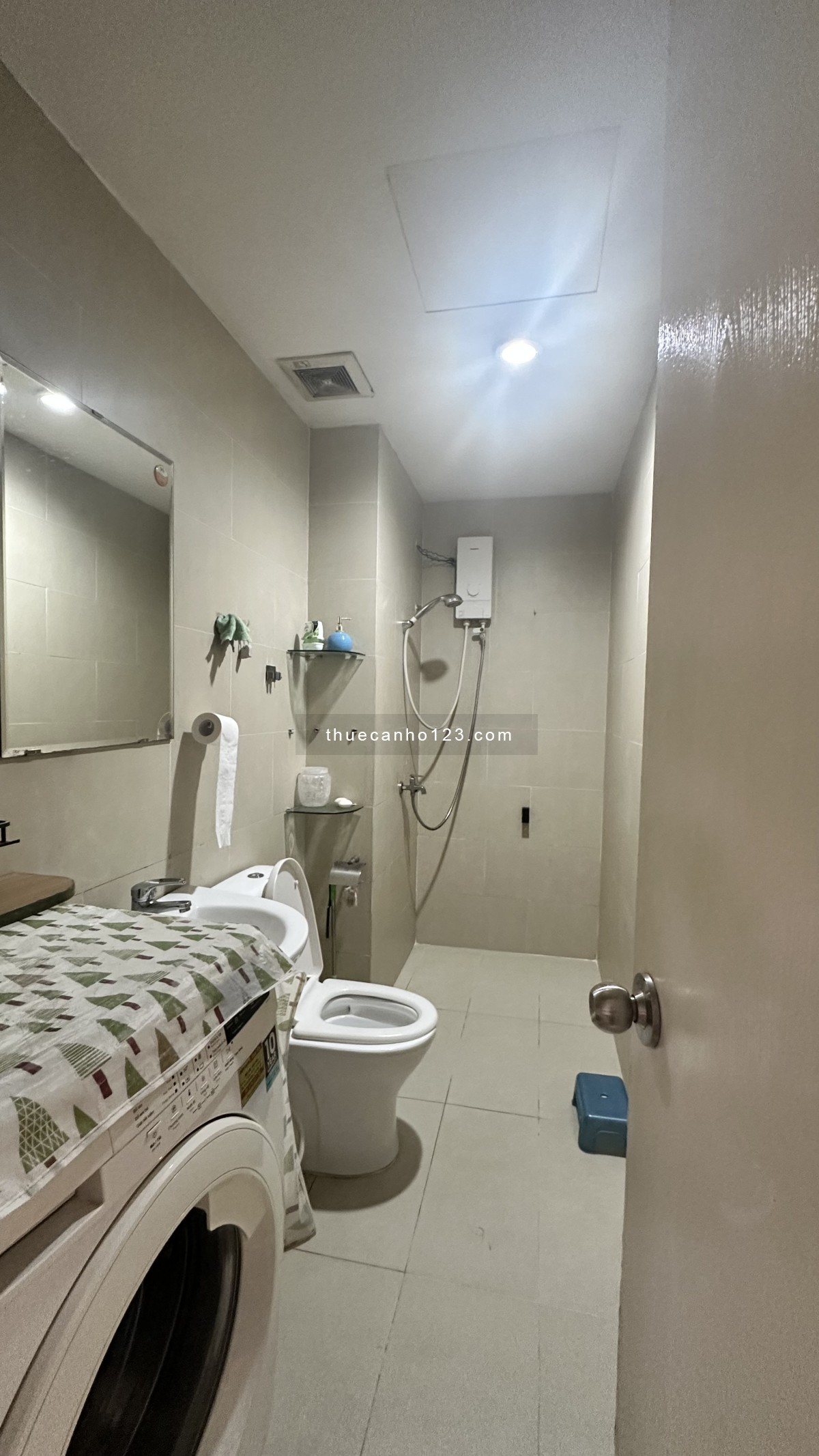 Cho thuê gấp căn hộ 2pn-1wc full nội thất xách vali vào ở ngay