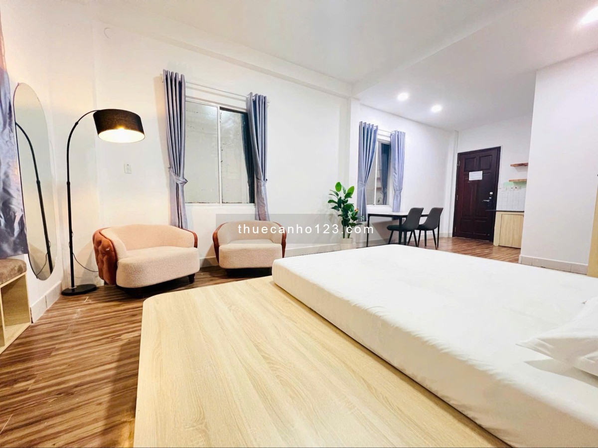 Cho thuê căn hộ Studio Full nội thất 45m2 giá cực tốt đường Đoàn Như Hải Quận 4