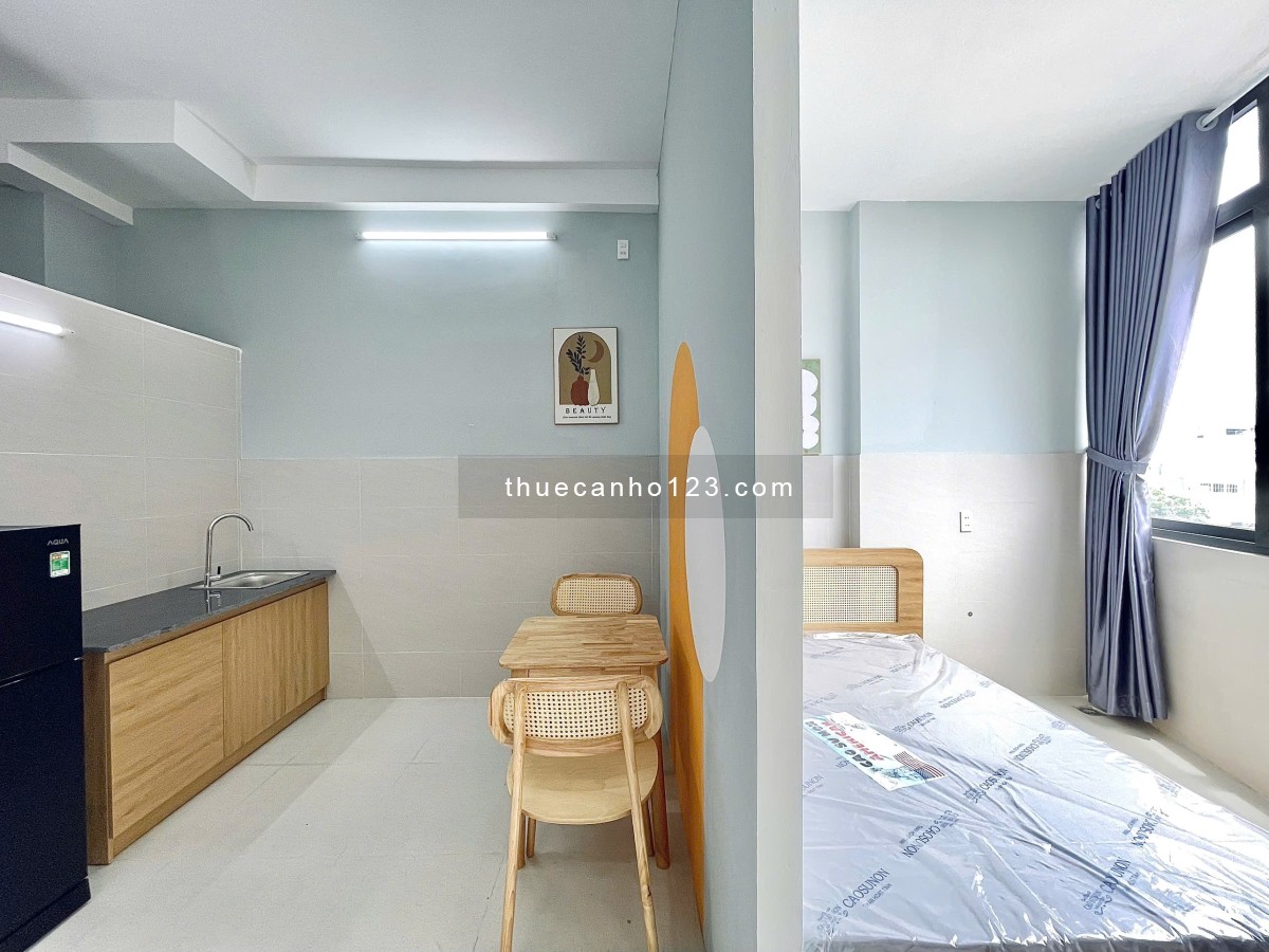 Cho thuê căn hộ 1PN, cửa sổ trời, full nội thất – Ngay sân bay Tân Sơn Nhất