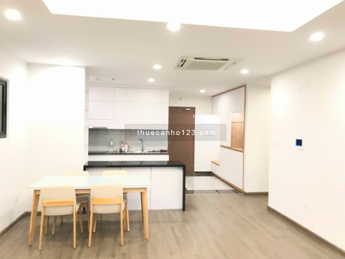 Cho thuê căn hộ FLC 265 Cầu Giấy 3 phòng ngủ, full nội thất, 116m2