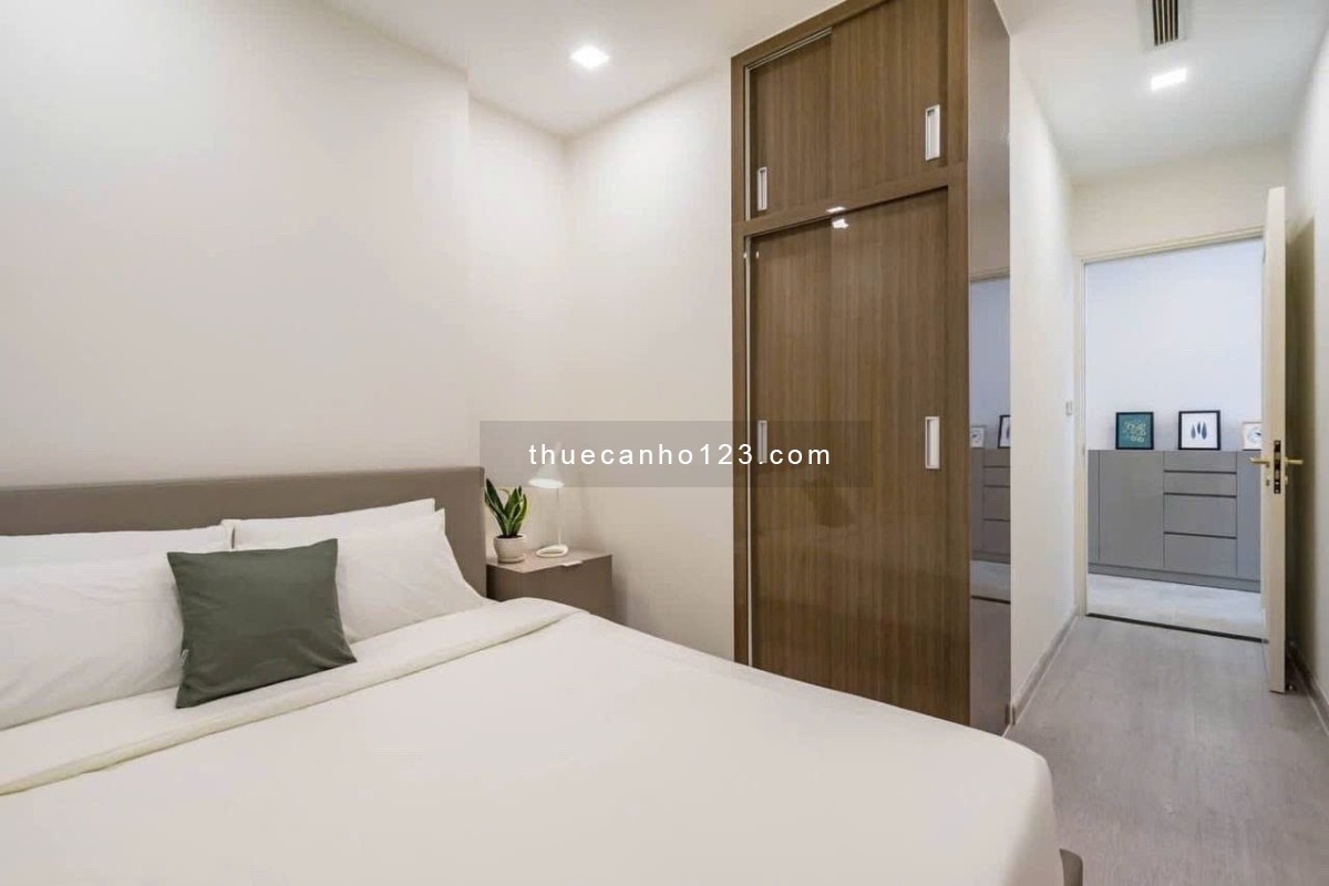 [ Giá tốt ] Cần cho thuê gấp căn hộ 2PN-2WC, view Landmark tại Vinhomes Bason Q1. Lh 0906322053 Linh