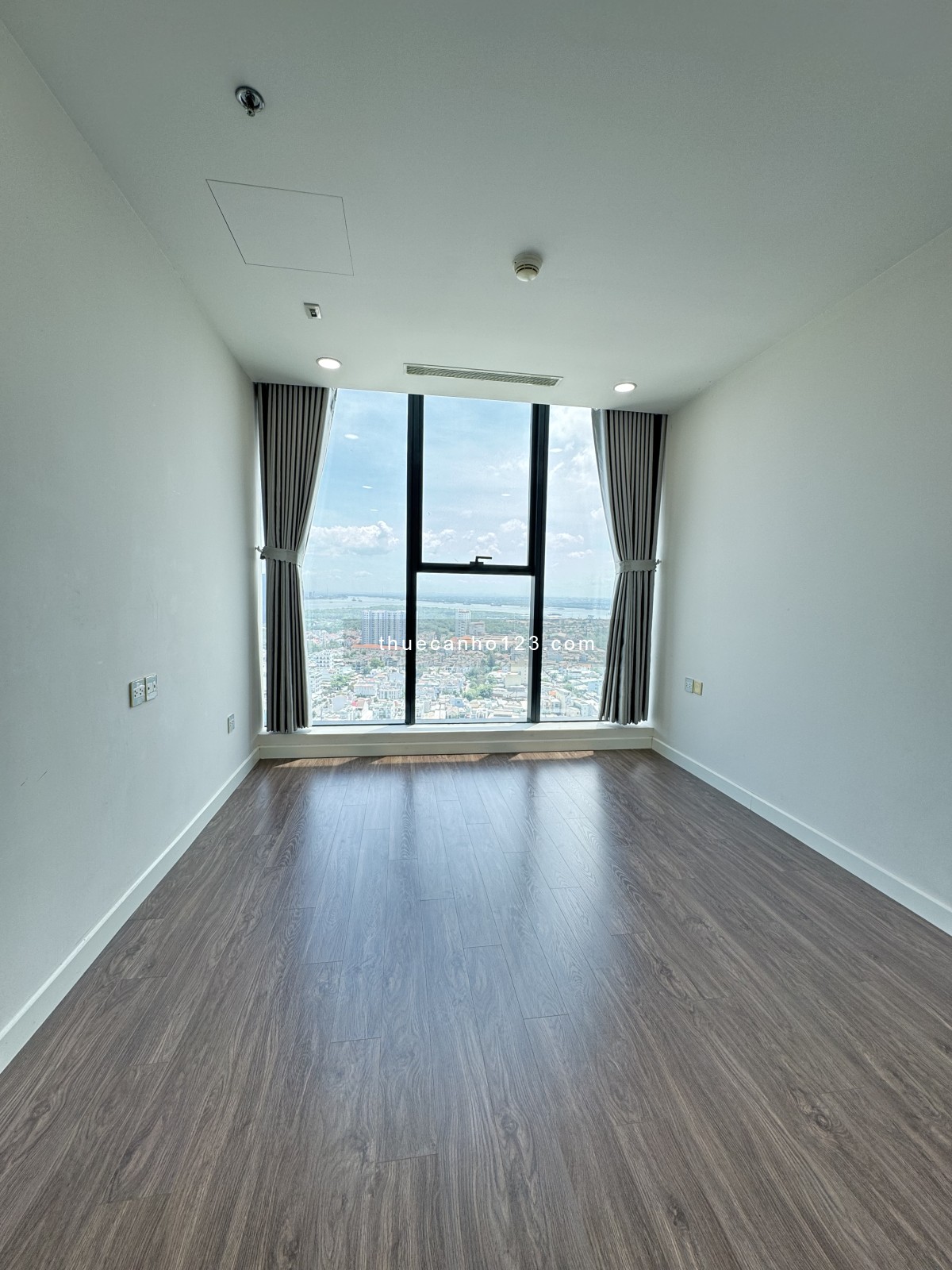 Cho Thuê Căn Hộ Sunshine Sky City Giá Tốt 2PN+2WC