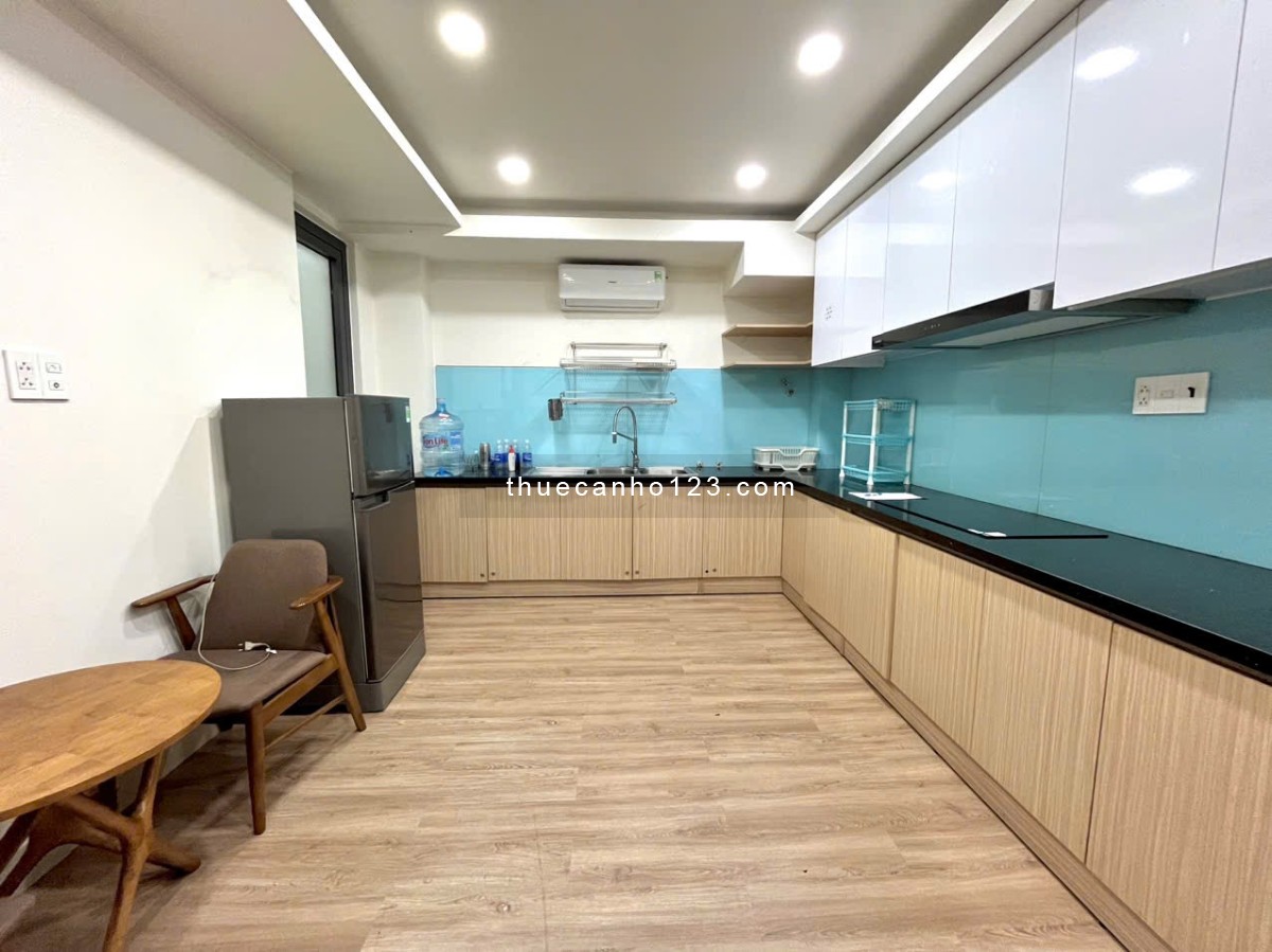 Căn hộ full nội thất cao cấp, tách bếp – Gần công viên Hoàng Văn Thụ