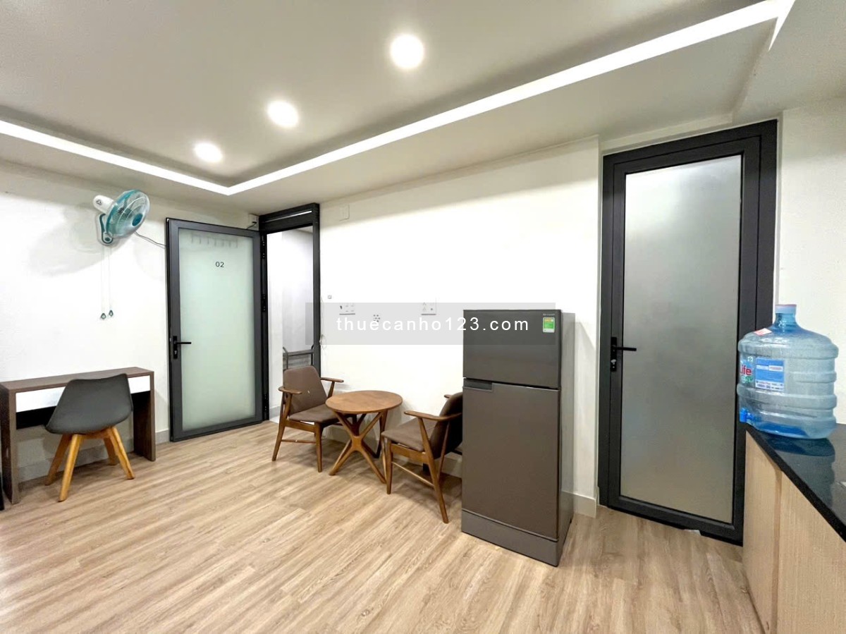 Căn hộ full nội thất cao cấp, tách bếp – Gần công viên Hoàng Văn Thụ