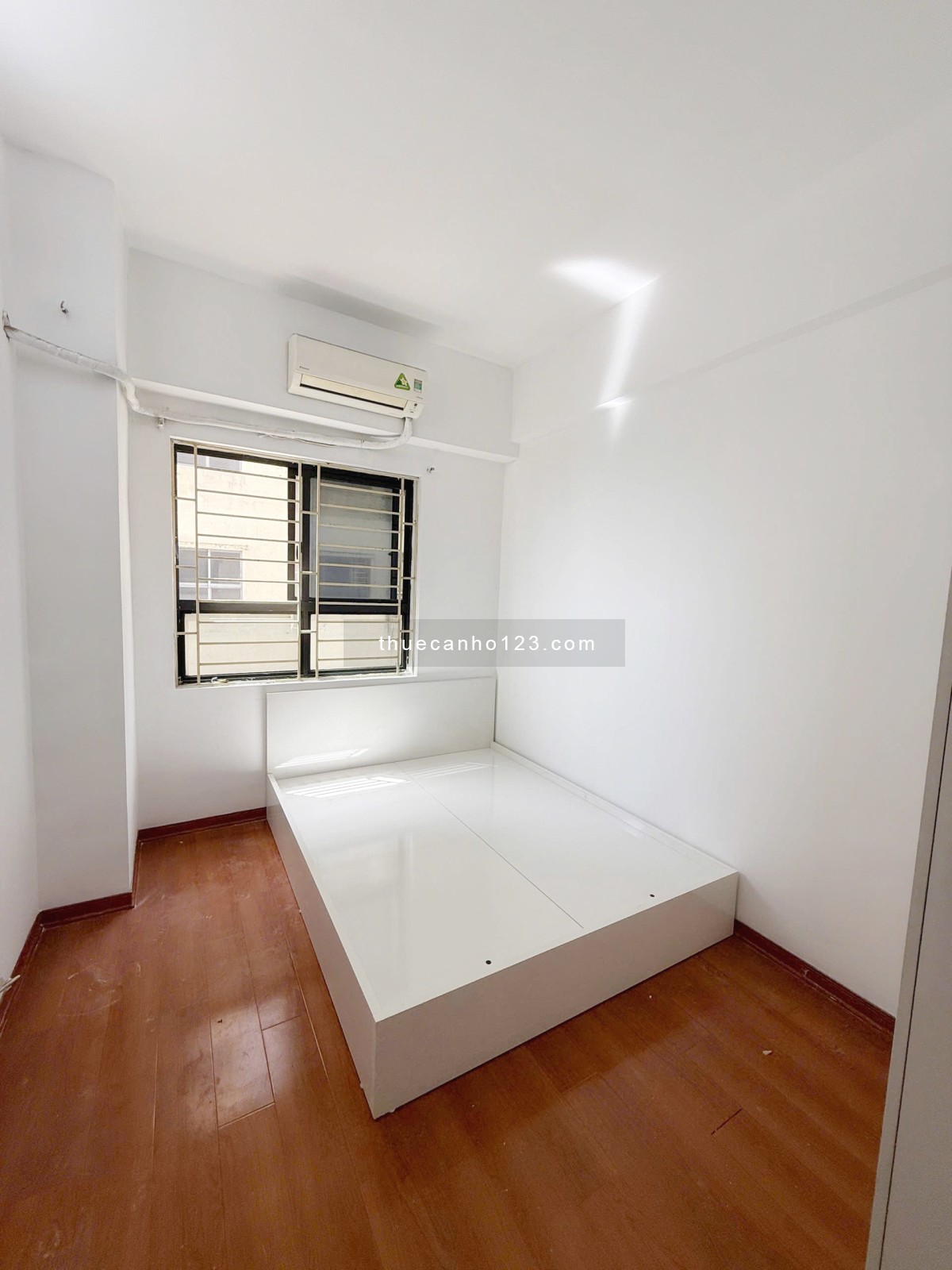 Cho thuê chung cư Đại Thanh, 1 phòng ngủ, đủ đồ, 5 triệu/ tháng