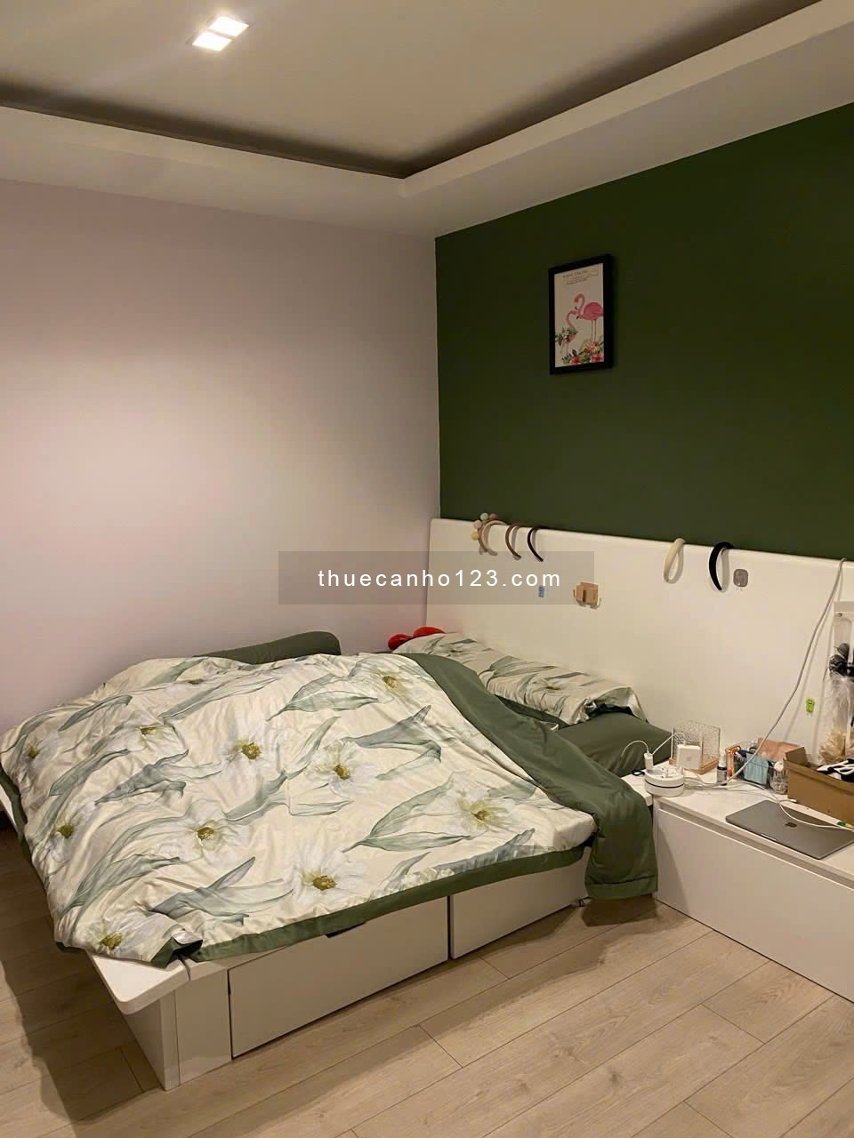 Cho Thuê Căn Hộ SKY CENTER - Phổ Quang Tân Bình 75m2 2 Phòng Ngủ /2WC GIÁ 16TR