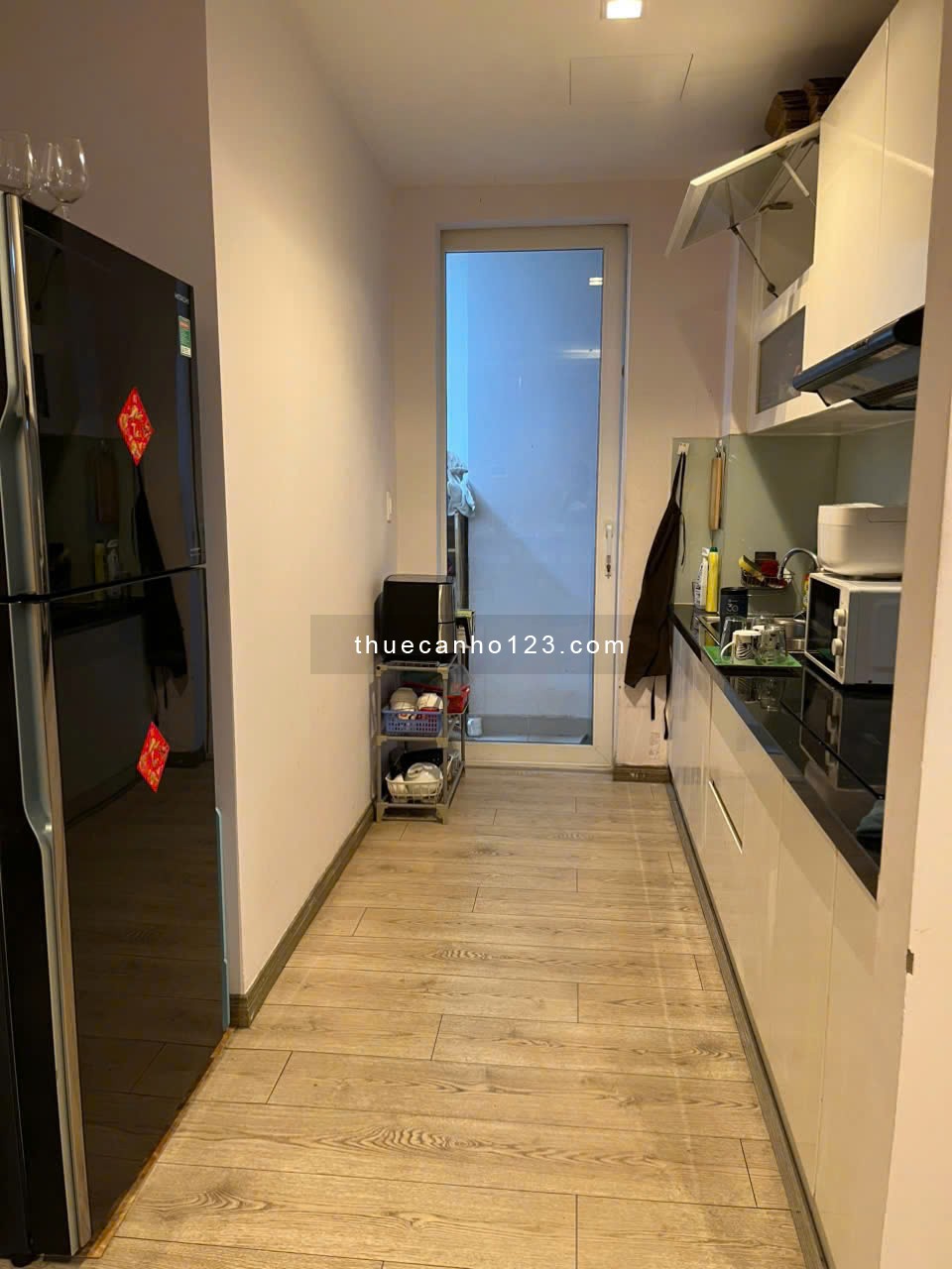 Cho Thuê Căn Hộ SKY CENTER - Phổ Quang Tân Bình 75m2 2 Phòng Ngủ /2WC GIÁ 16TR