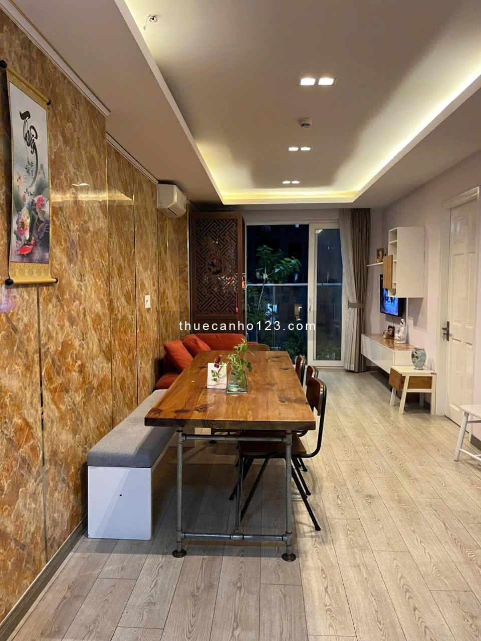 Cho Thuê Căn Hộ SKY CENTER - Phổ Quang Tân Bình 75m2 2 Phòng Ngủ /2WC GIÁ 16TR