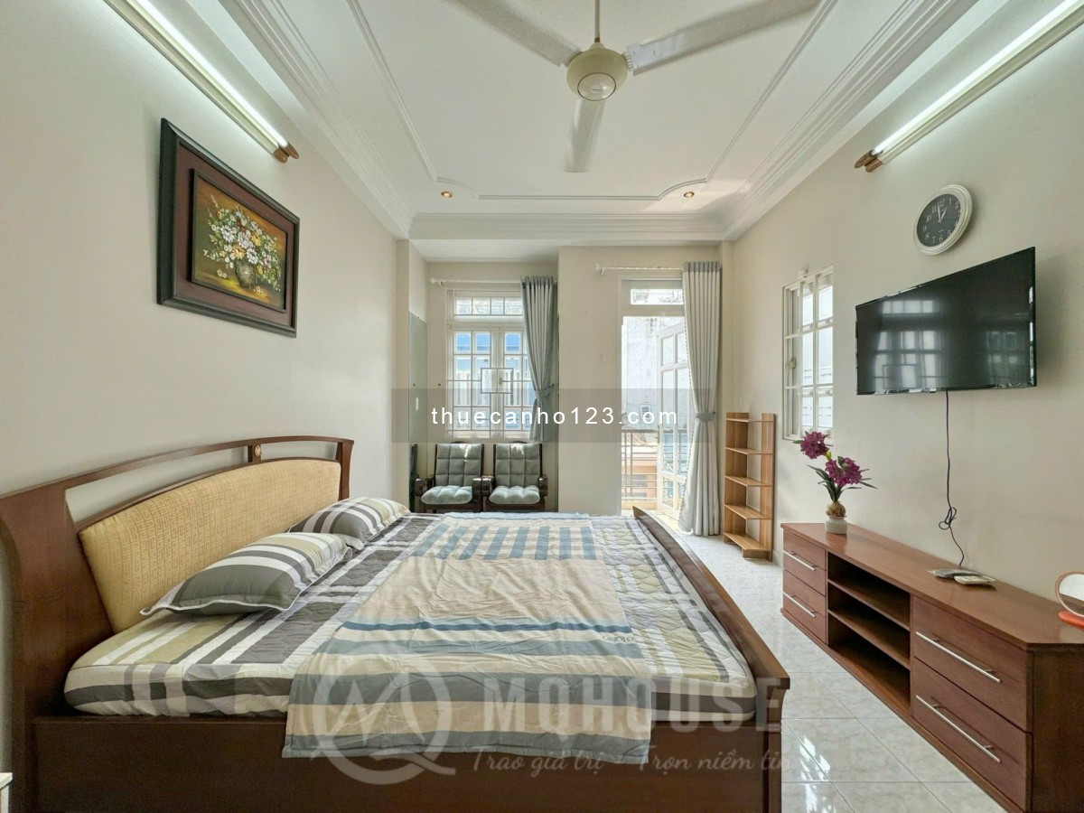 Căn hộ 1PN penthouse full nội thất gần sân bay, Quận Tân Bình