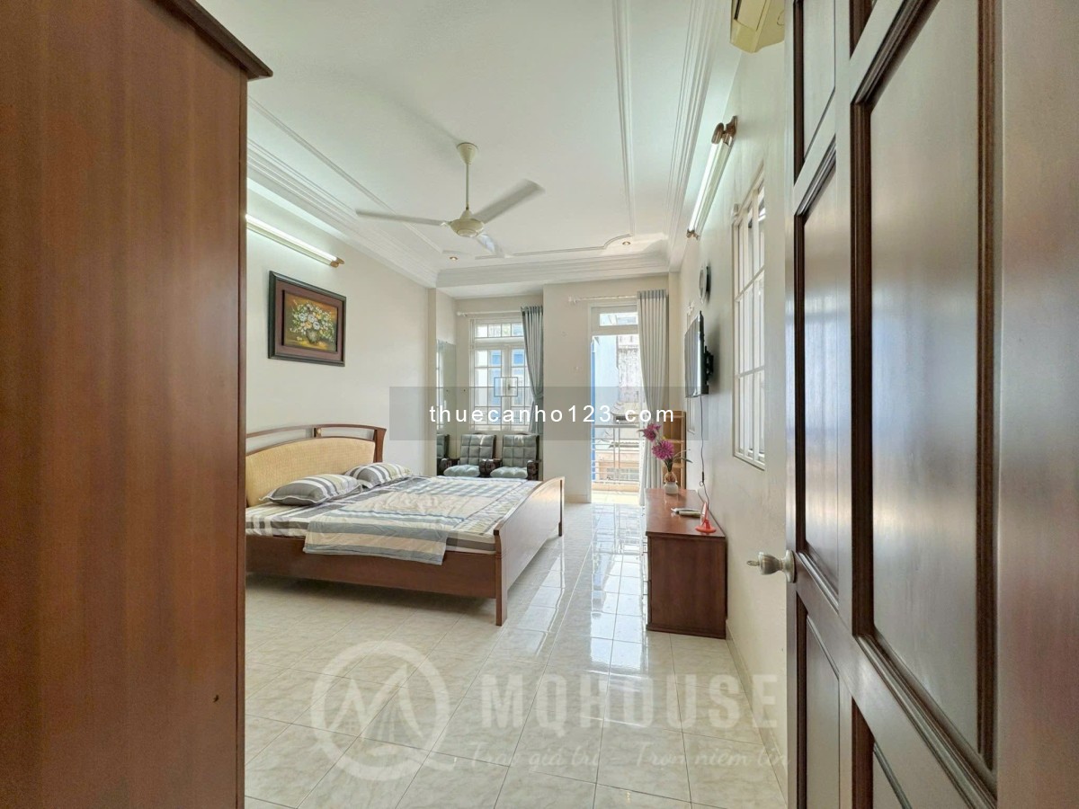 Căn hộ 1PN penthouse full nội thất gần sân bay, Quận Tân Bình