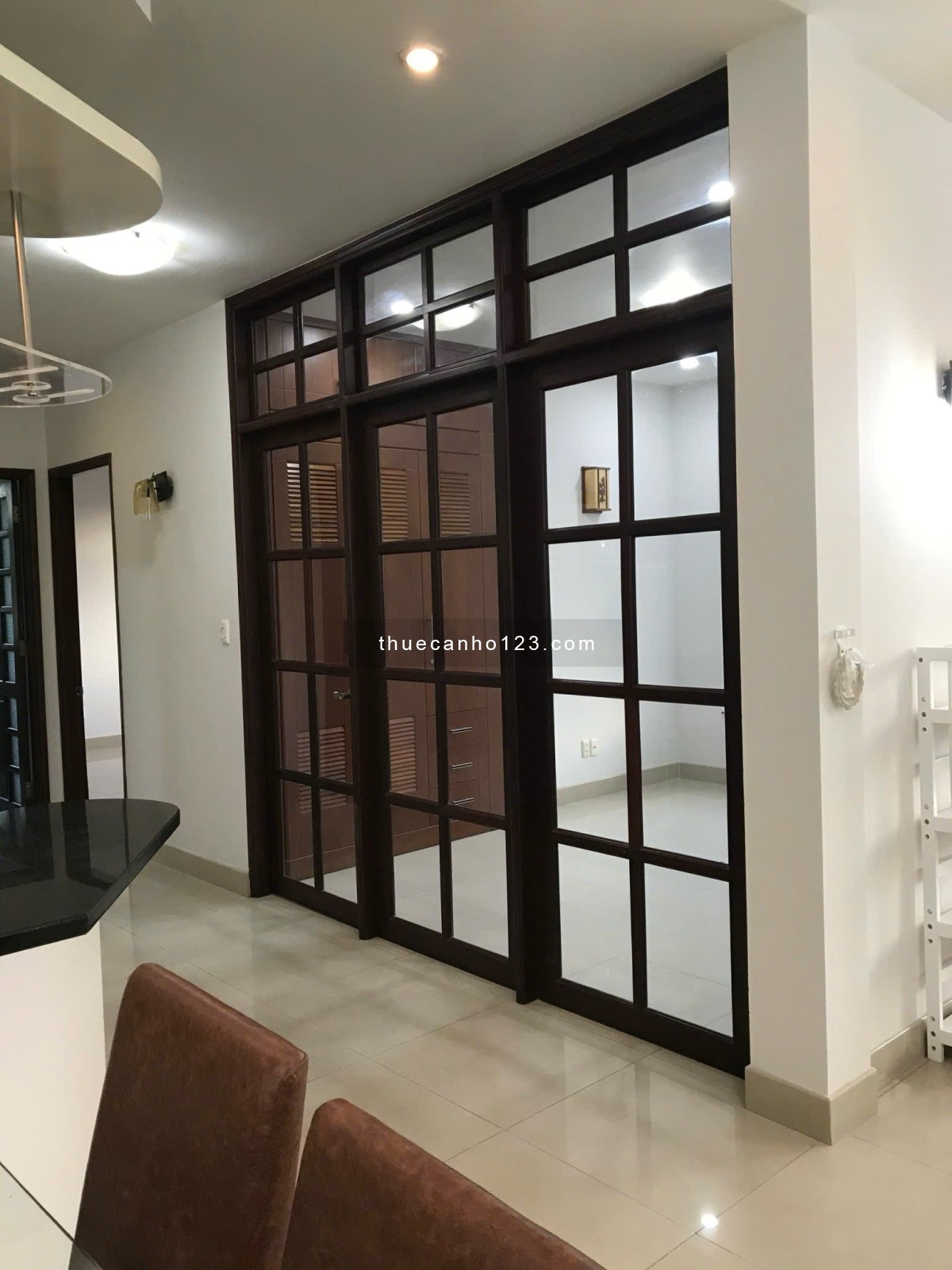 Còn trống gấp căn hộ giá chỉ từ 12 triệu, anh chị nhắn em ngay kẻo hết căn đẹp!