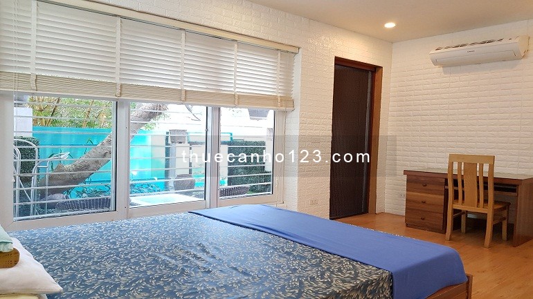 Cho thuê căn hộ dịch vụ tại Đặng Thai Mai, Tây Hồ, 45m2, 1PN, sân vườn, đầy đủ nội thất