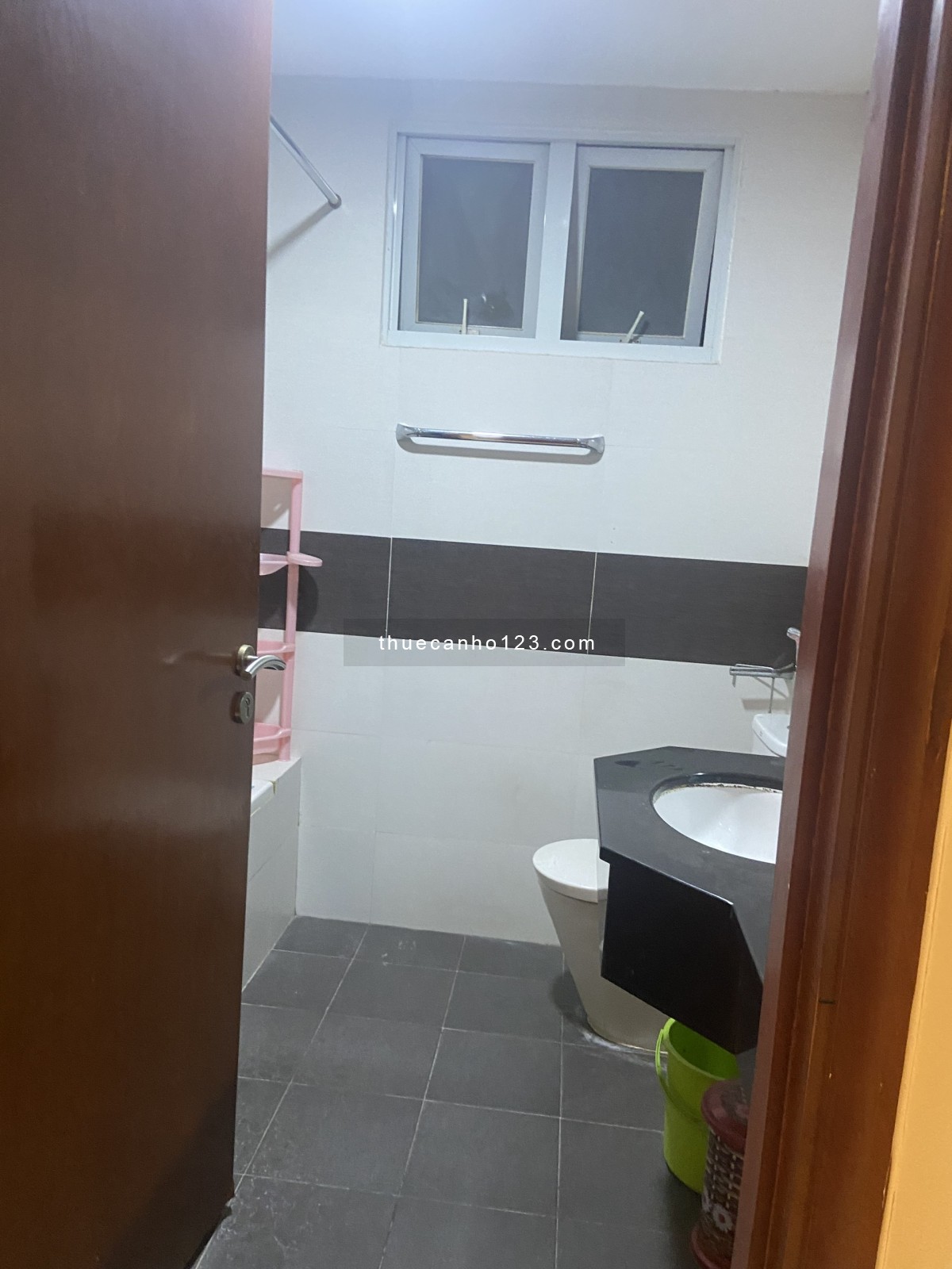 Cho thuê căn hộ chung cư tại Tản Đà Court, 86 Tản Đà, Quận 5 giá 12.5tr/tháng 2pn full nội thất