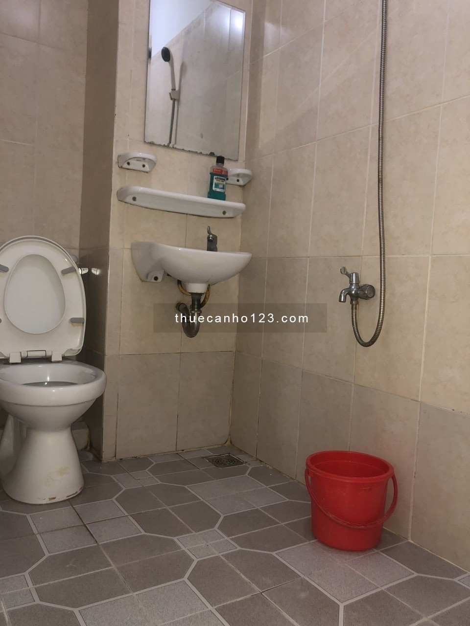 Cho thuê căn hộ Thái An Apartment ngay đầu đường Nguyễn Văn Quá gần Cầu Lương