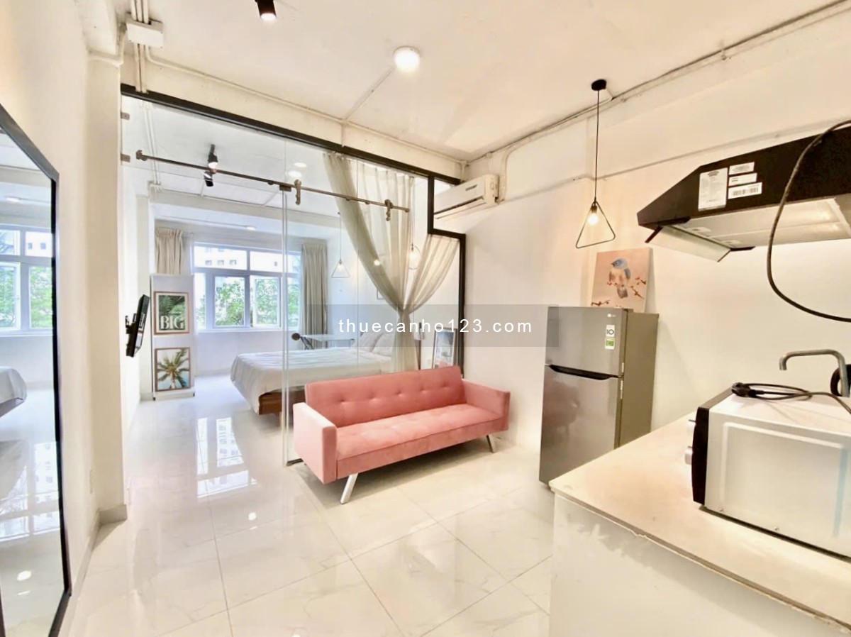 Trống sẵn studio full nội thất, tách bếp, cửa sổ lớ gần chợ Bà Chiểu ngay Nguyễn Văn Đậu, Bình Thạnh