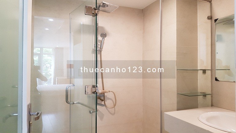 Giảm giá sâu, chỉ 8 triệu cho căn hộ 1 phòng ngủ siêu rộng, với view cây xanh rất đẹp tại Tây Hồ