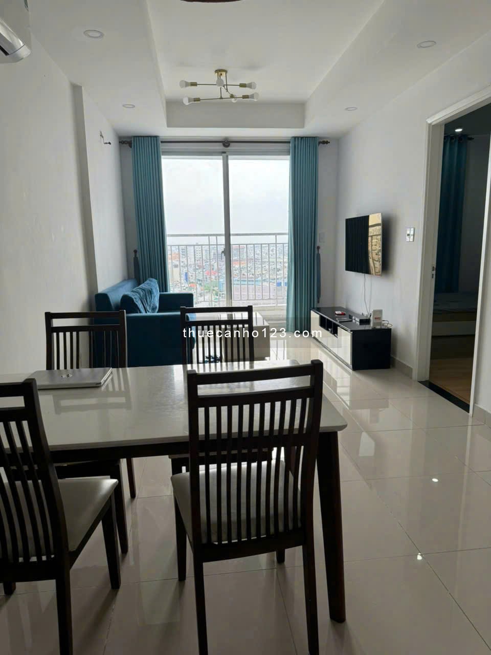 Central Plaza, Phạm Văn Hai, Tân Bình: 75m2, 2p ngủ, 2wc, 14tr/th