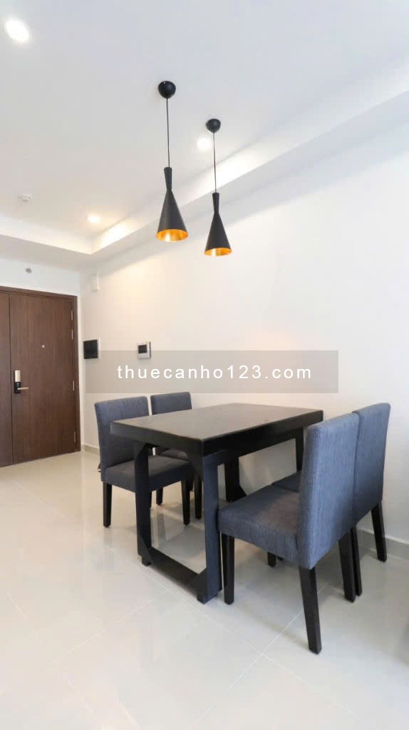 Căn Hộ Cho Thuê Cao Cấp Sài Gòn Royal, Bến Vân Đồn Quận 4