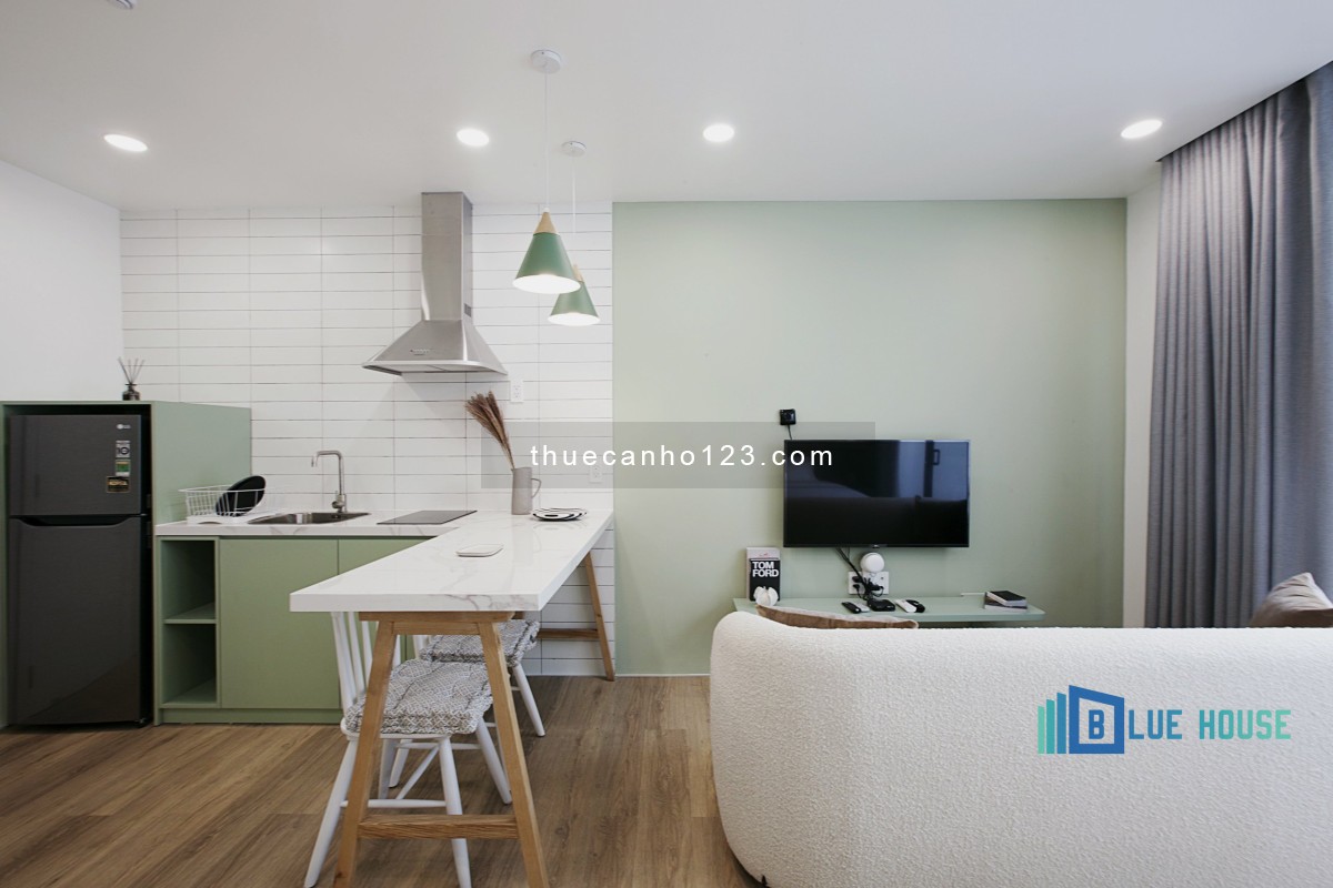 Studio cao cấp gần nhà ga METRO, nội thất mới, full service, có dọn phòng